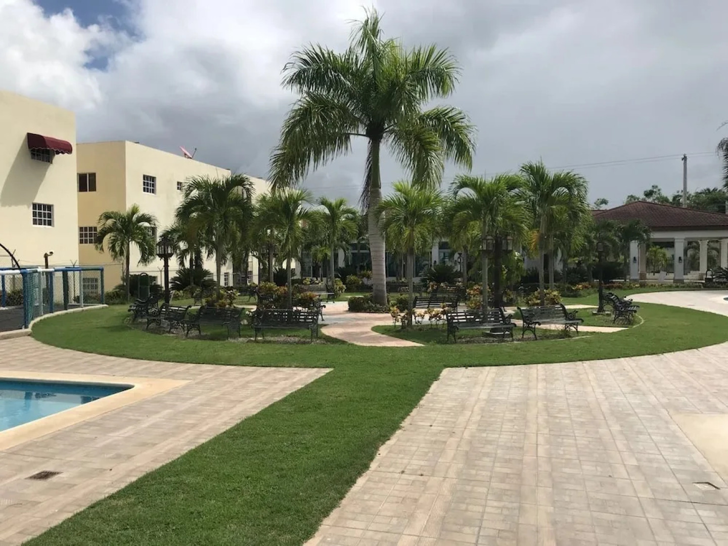 Condos at Paradise 3