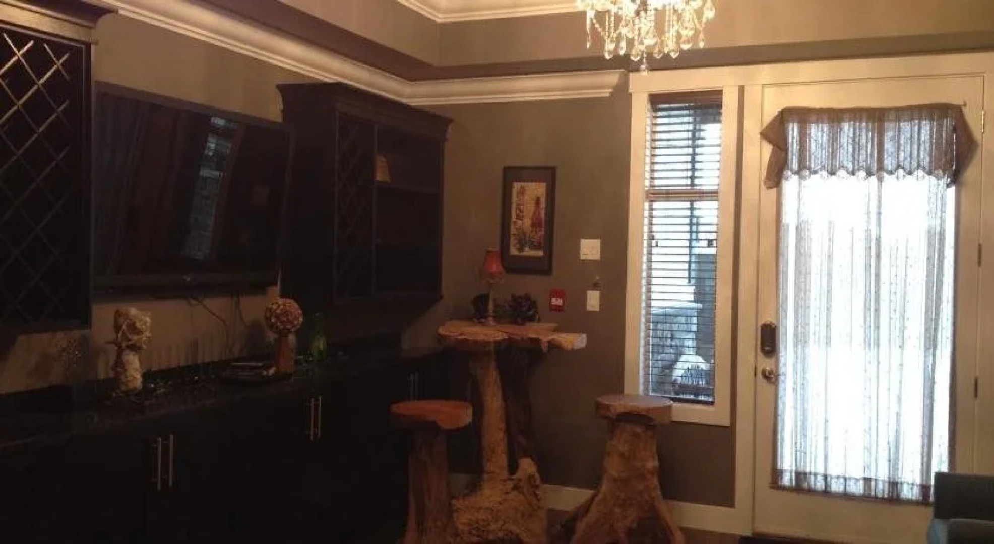 Brookside Inn Boutique Hotel