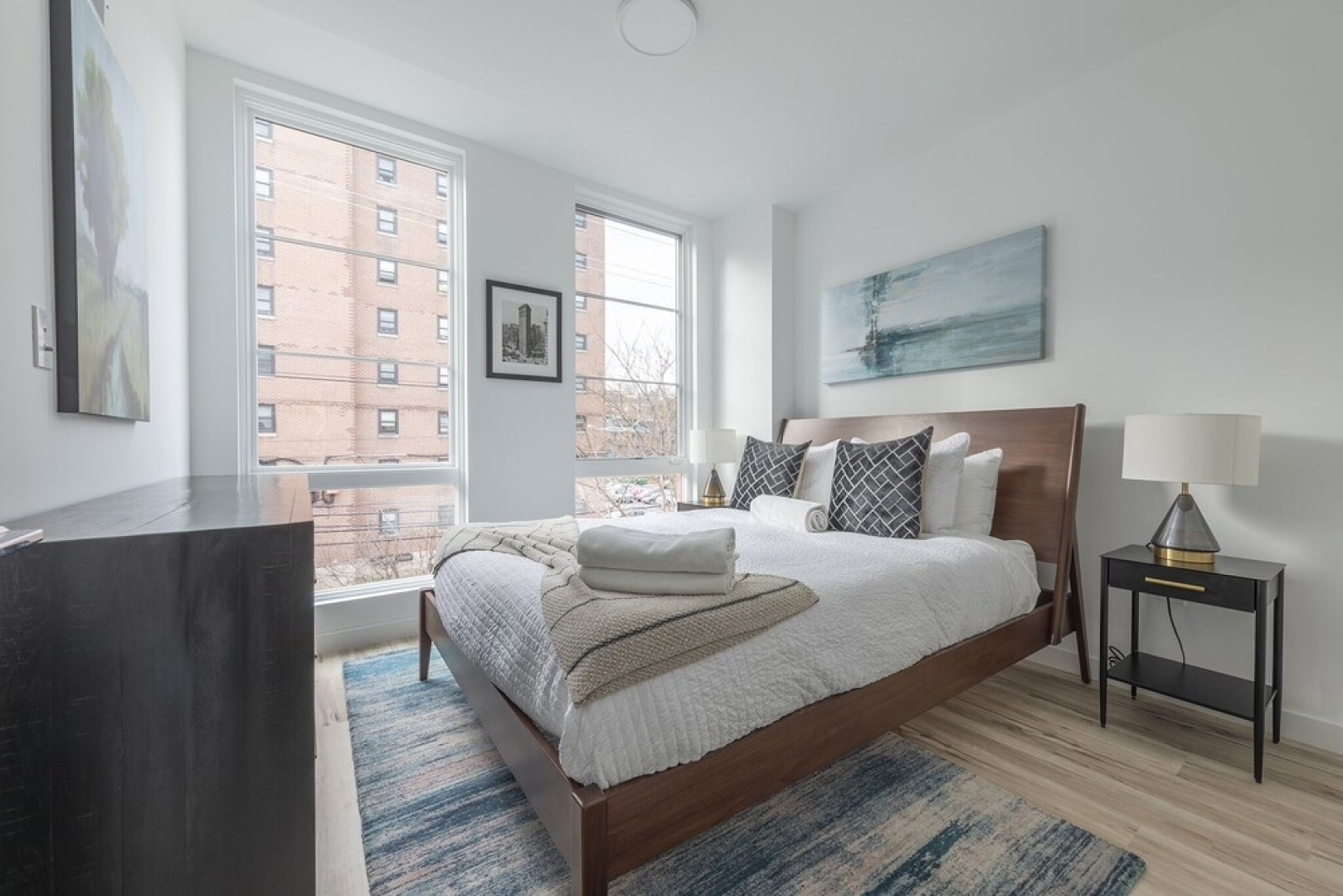 Sun-drenched 3BR Loft With Outdoor Space Near NYC