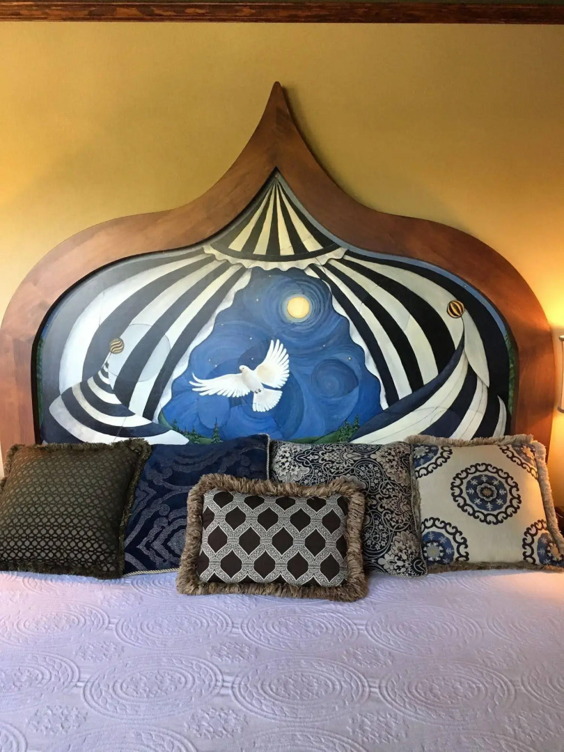 McMenamins Kennedy School