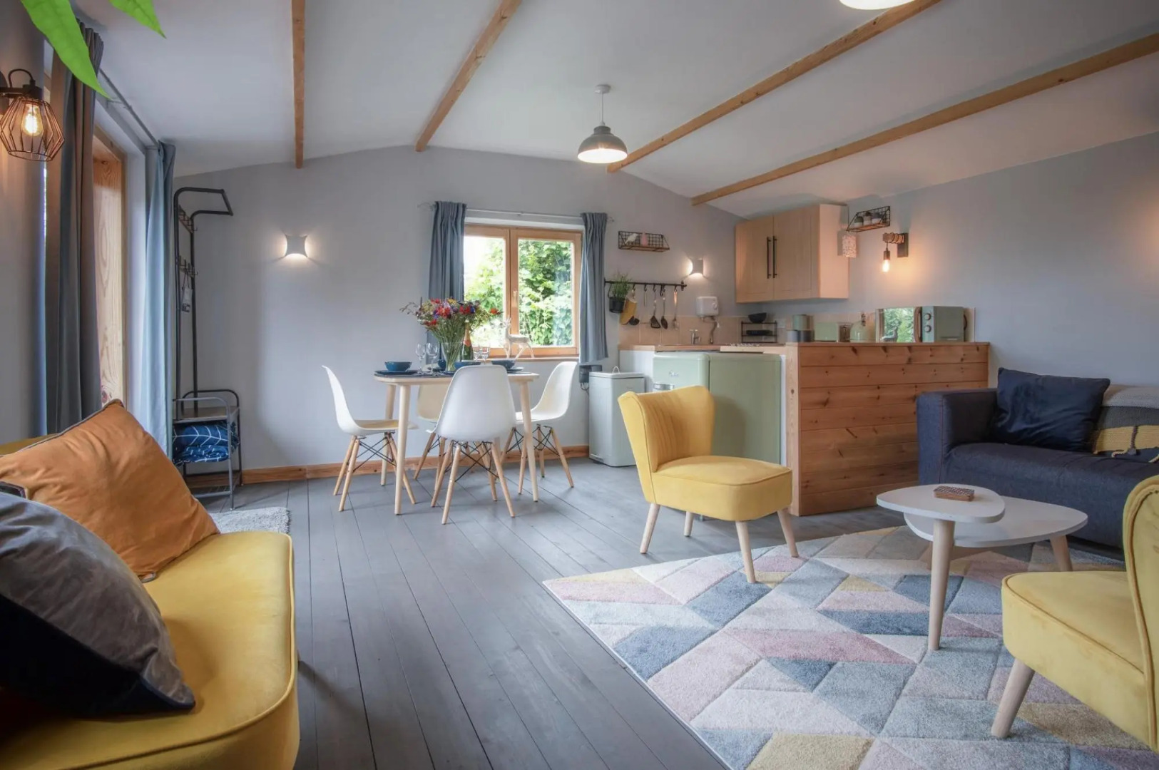 The Lodge At Sheepswalk Farm - 2 Bedroom Lodge - Stepaside