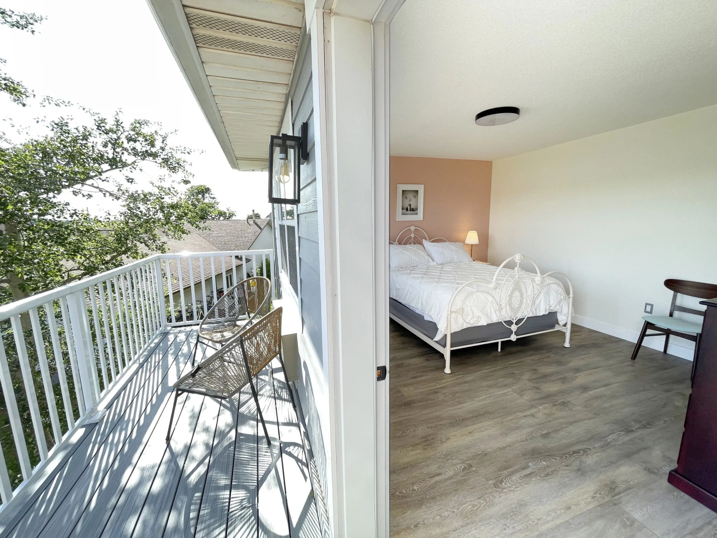 Gateway to Greenwich Suites