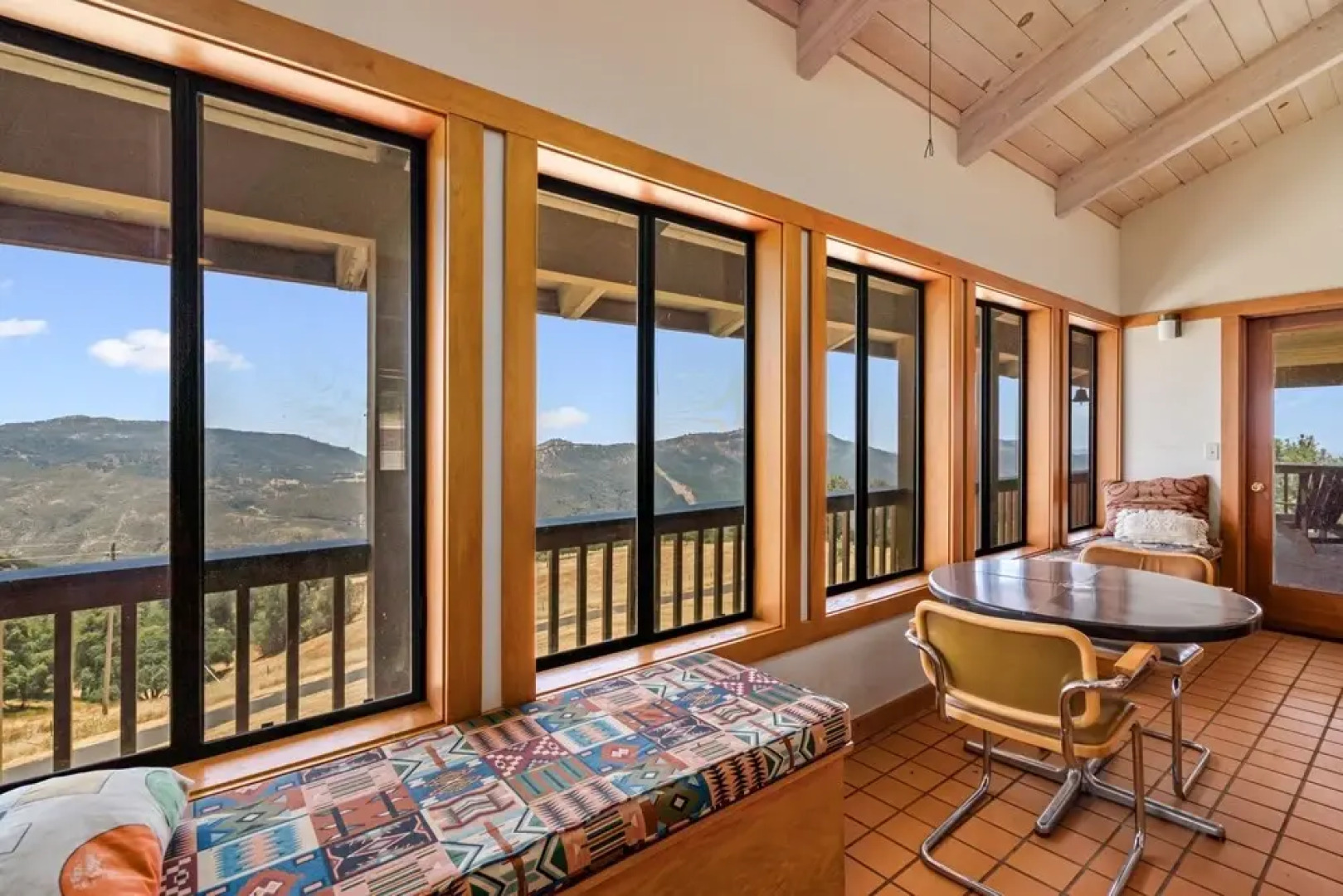 Priest Ranch - Peaceful Home With Pool 3 Bedroom Home