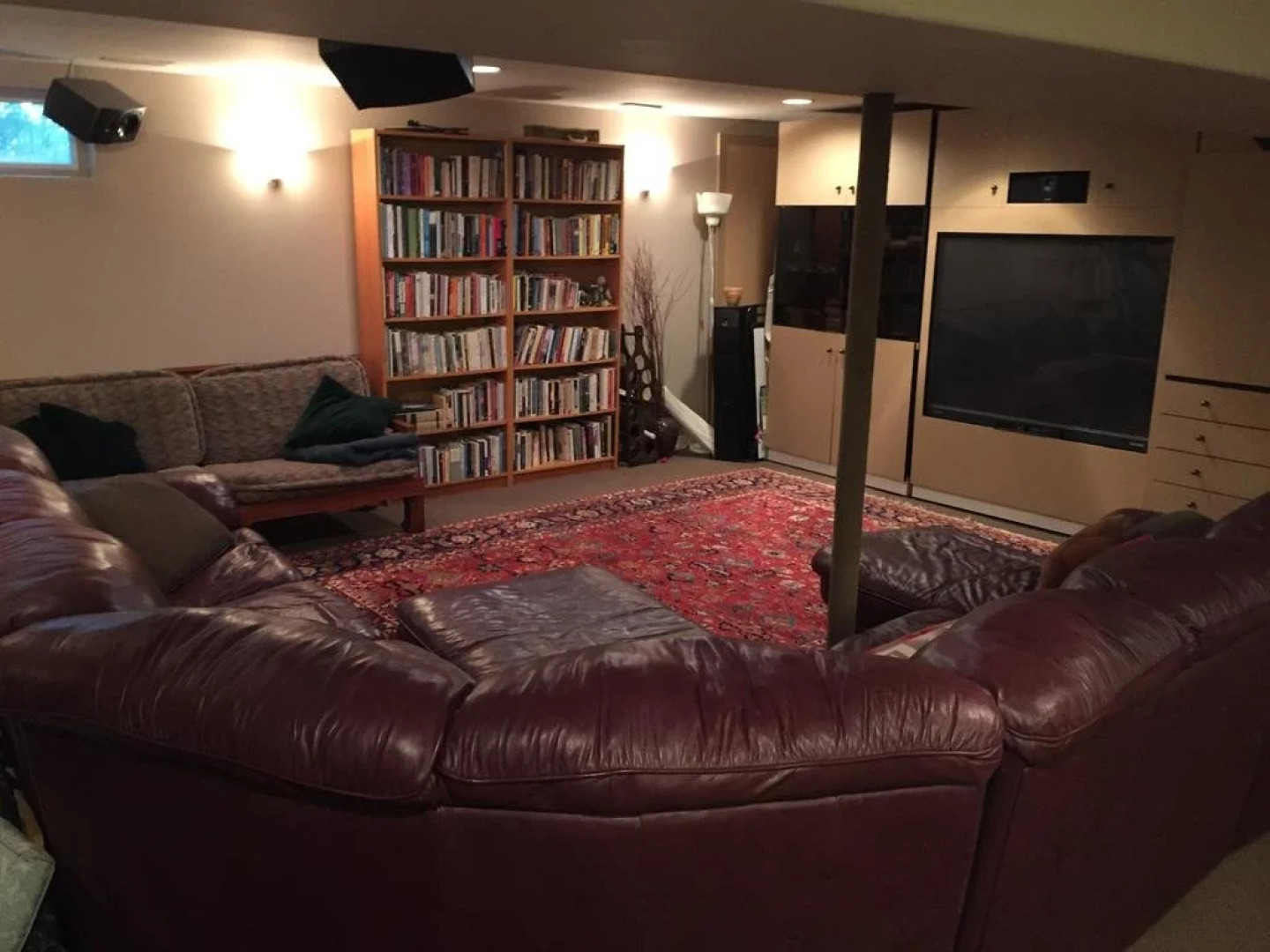 Mediterranean Edmonton B&B