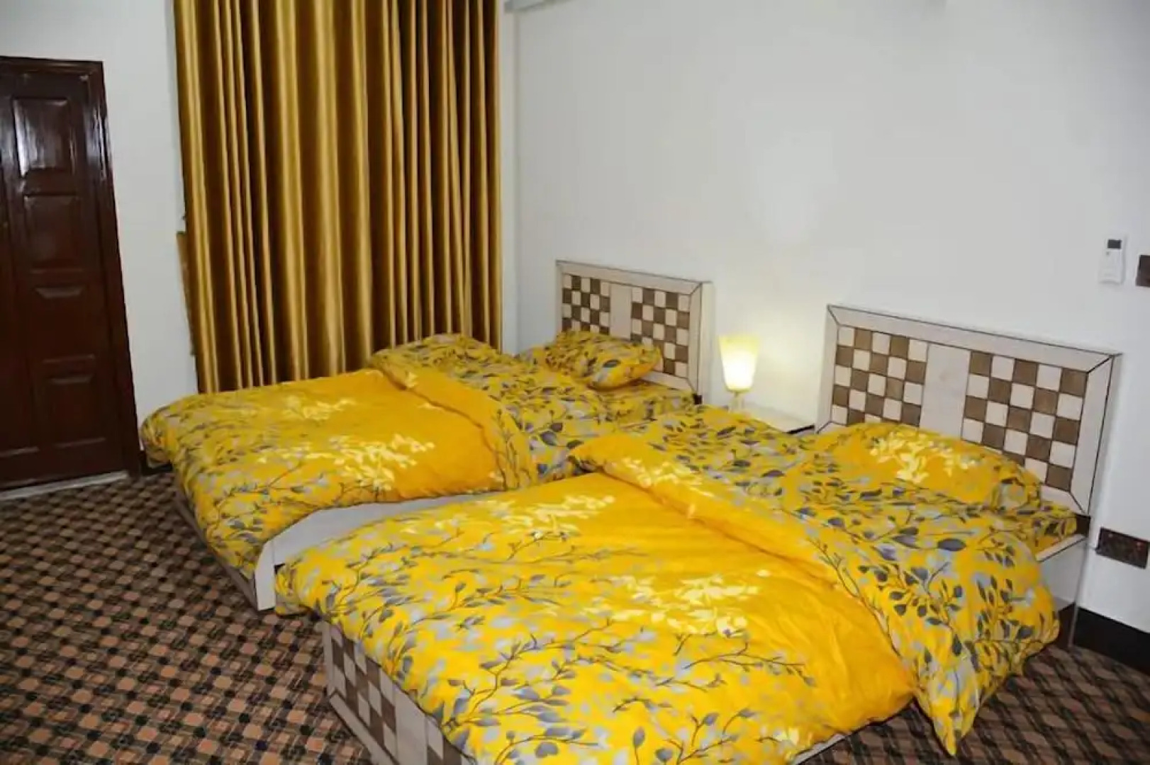 Khyber Guest House & Restaurant