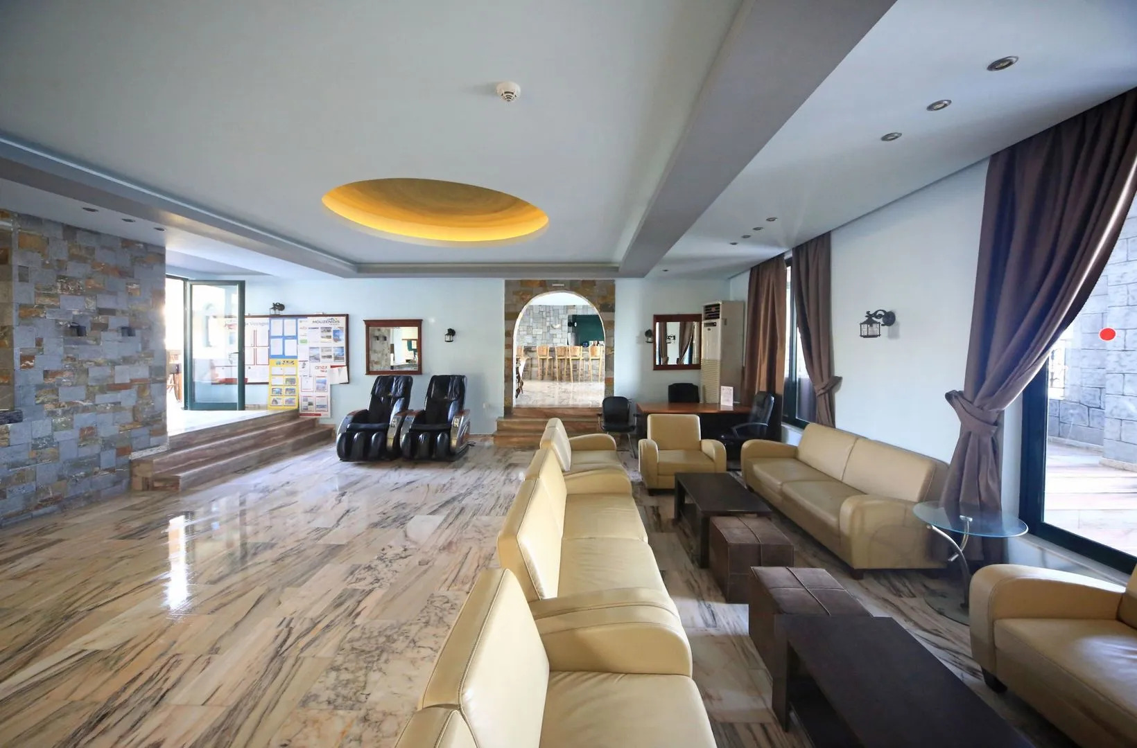 Diogenis Blue Palace