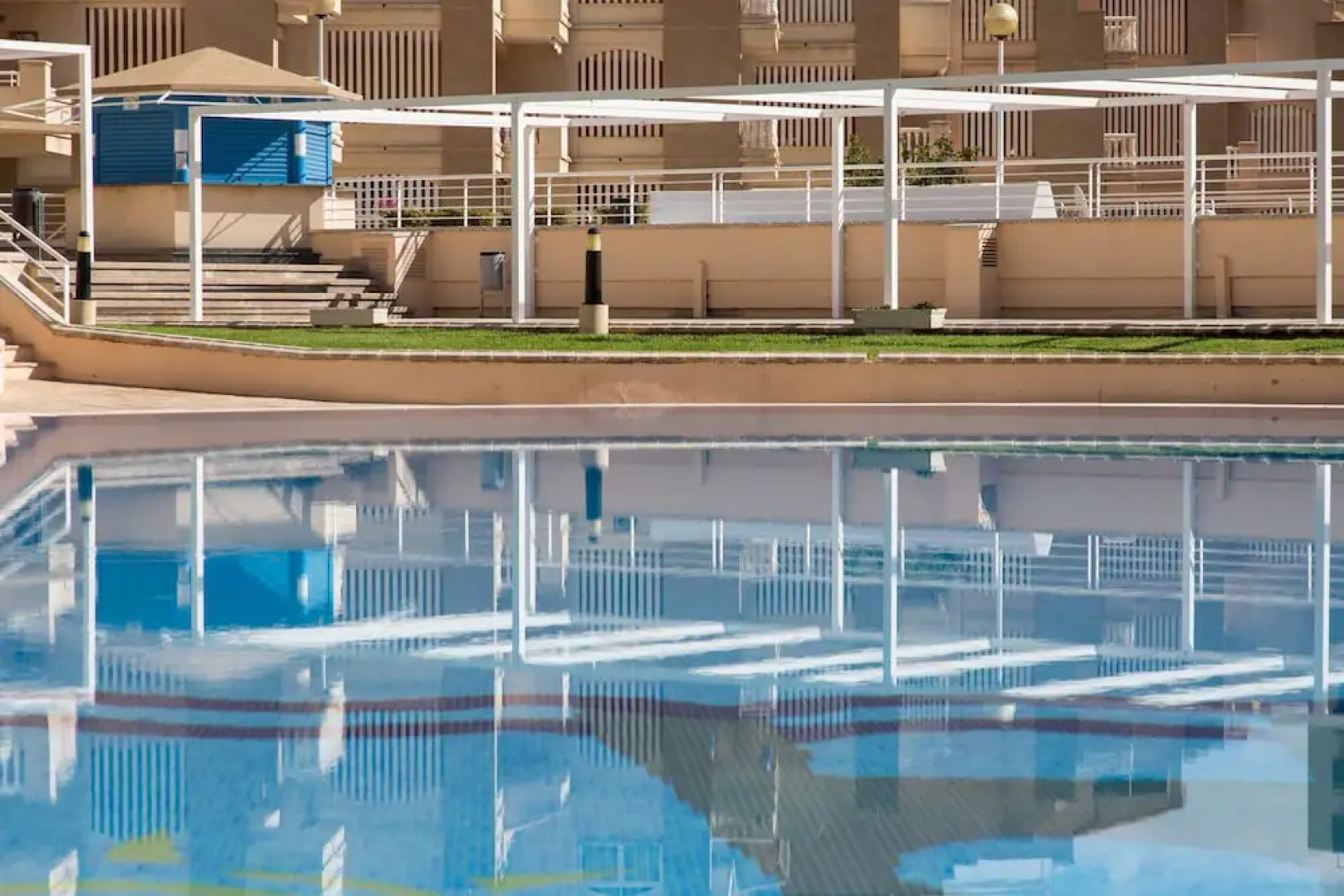 Ático dúplex en urbanización familiar