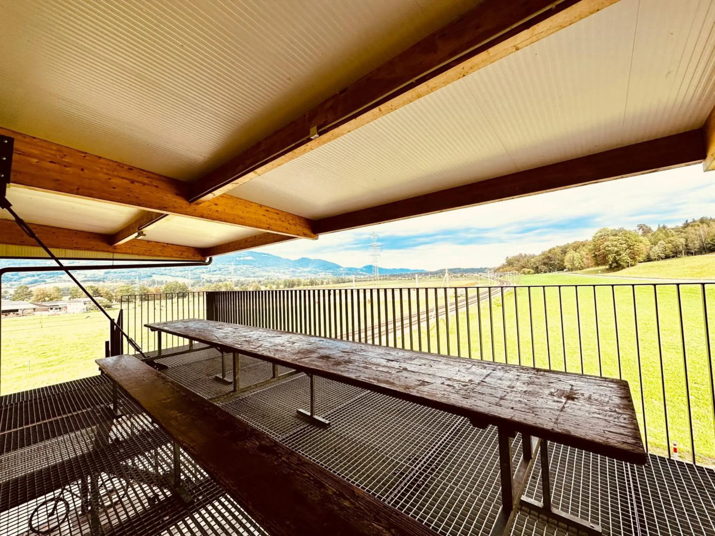 ZIMMERzuVERMIETEN in Deitingen Industriestrasse