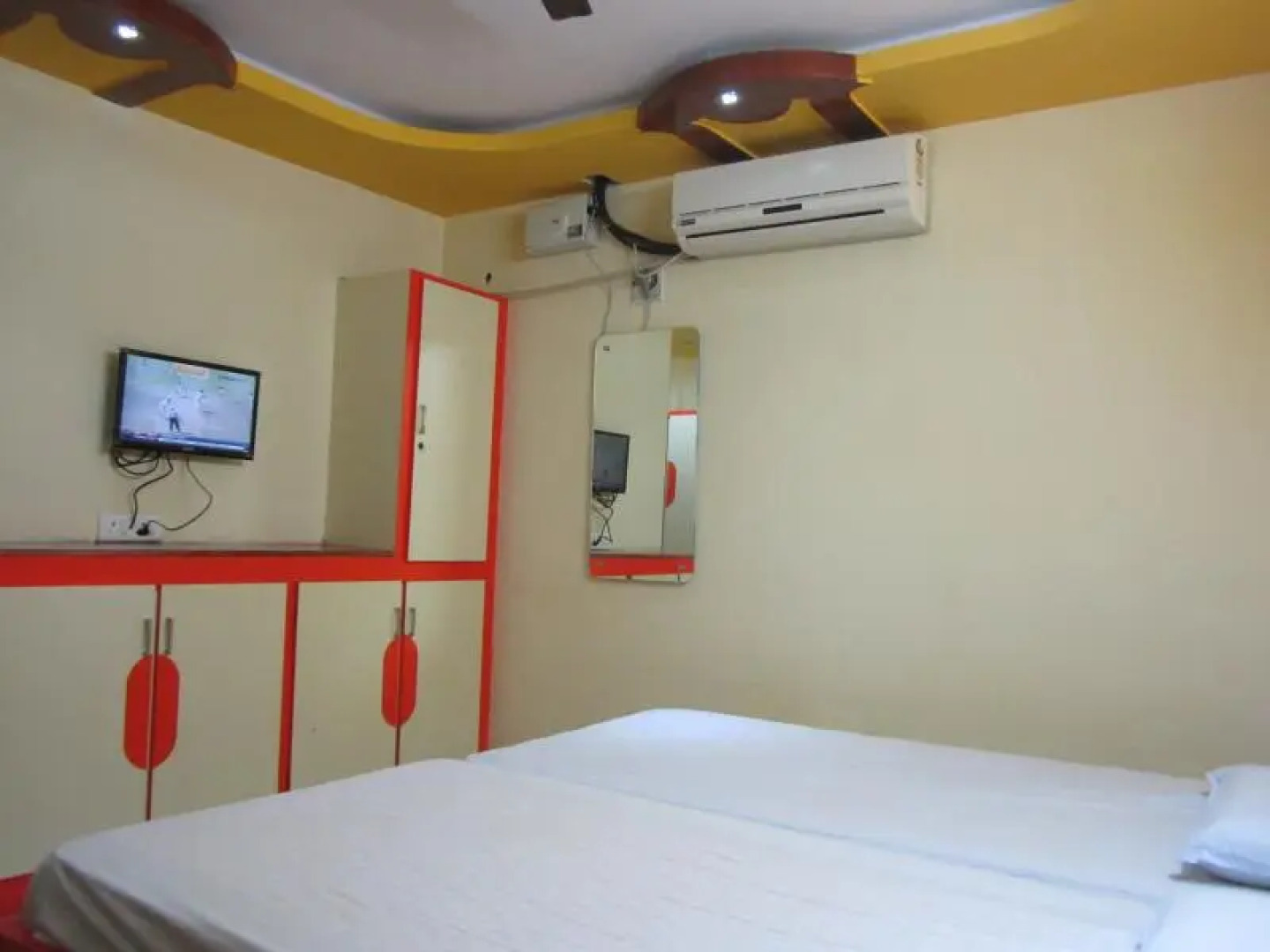 Ushasree Residency - Aruku Valley Road