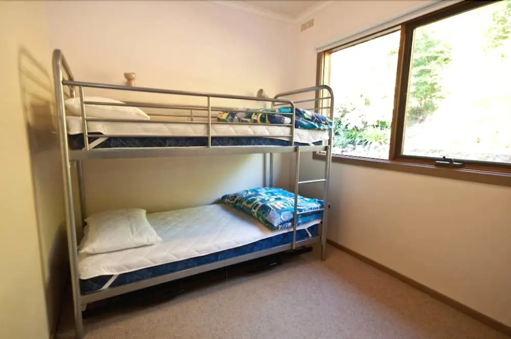 Eastwind on Chinamans Creek