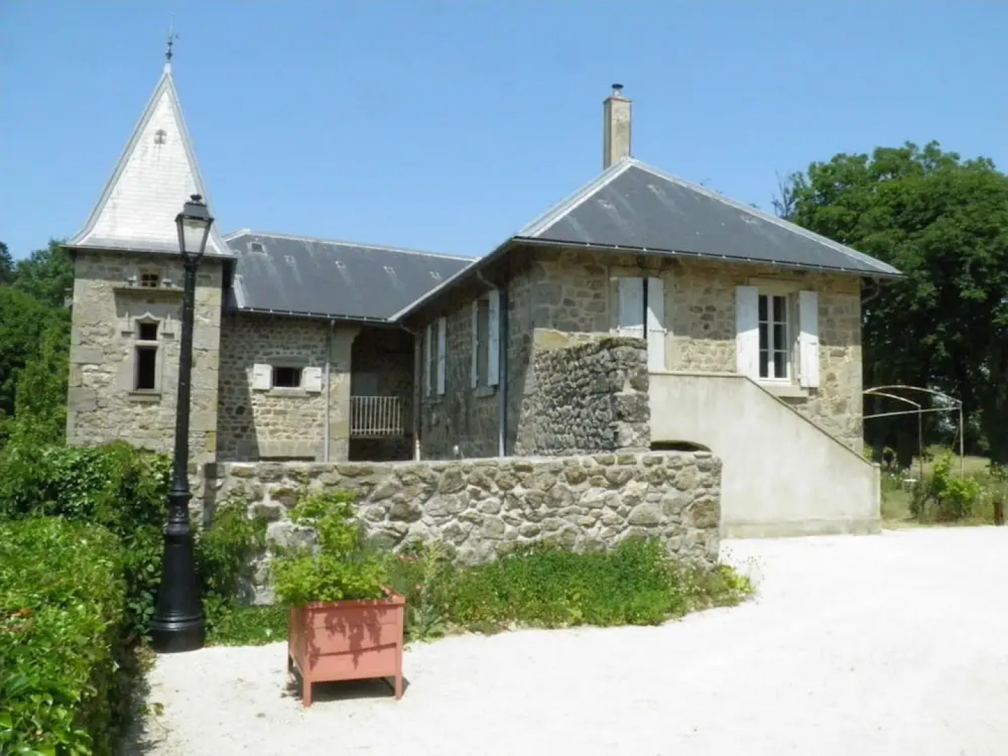 Chateau des Faugs
