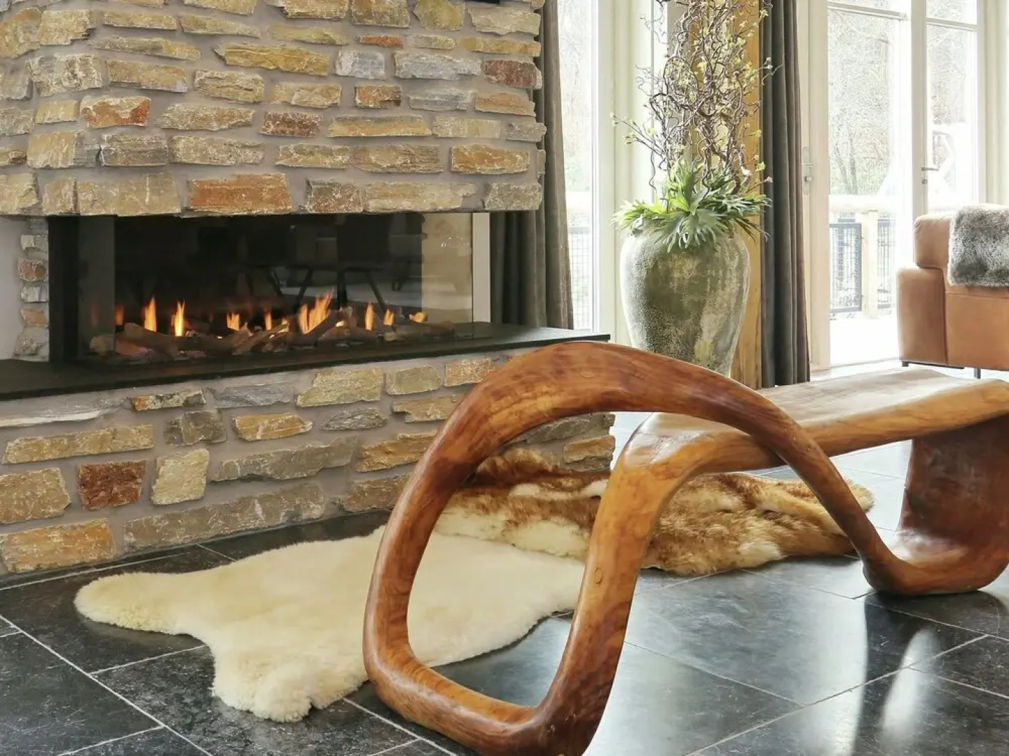 Luxurious Holiday Home with Hot Tub in Noordwijk