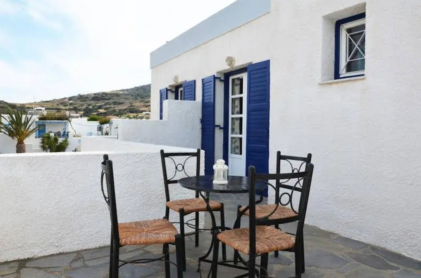 Syros Inn