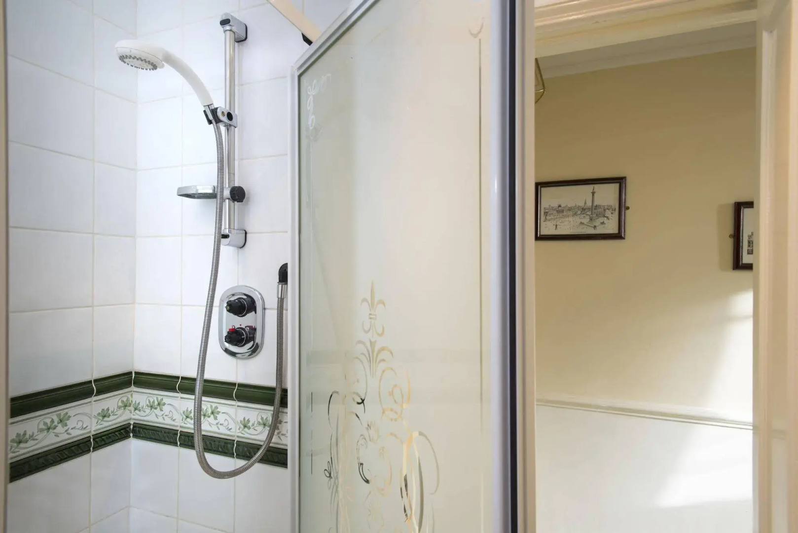 Hampton Court Palace Hotel