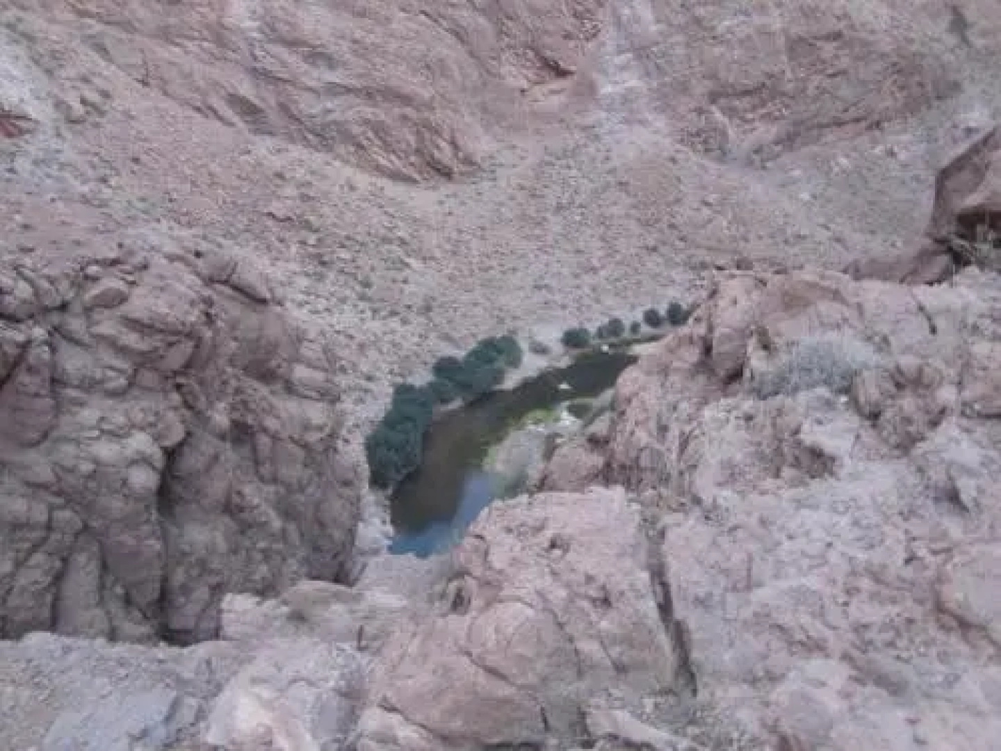 Hiking Nomads Hostel