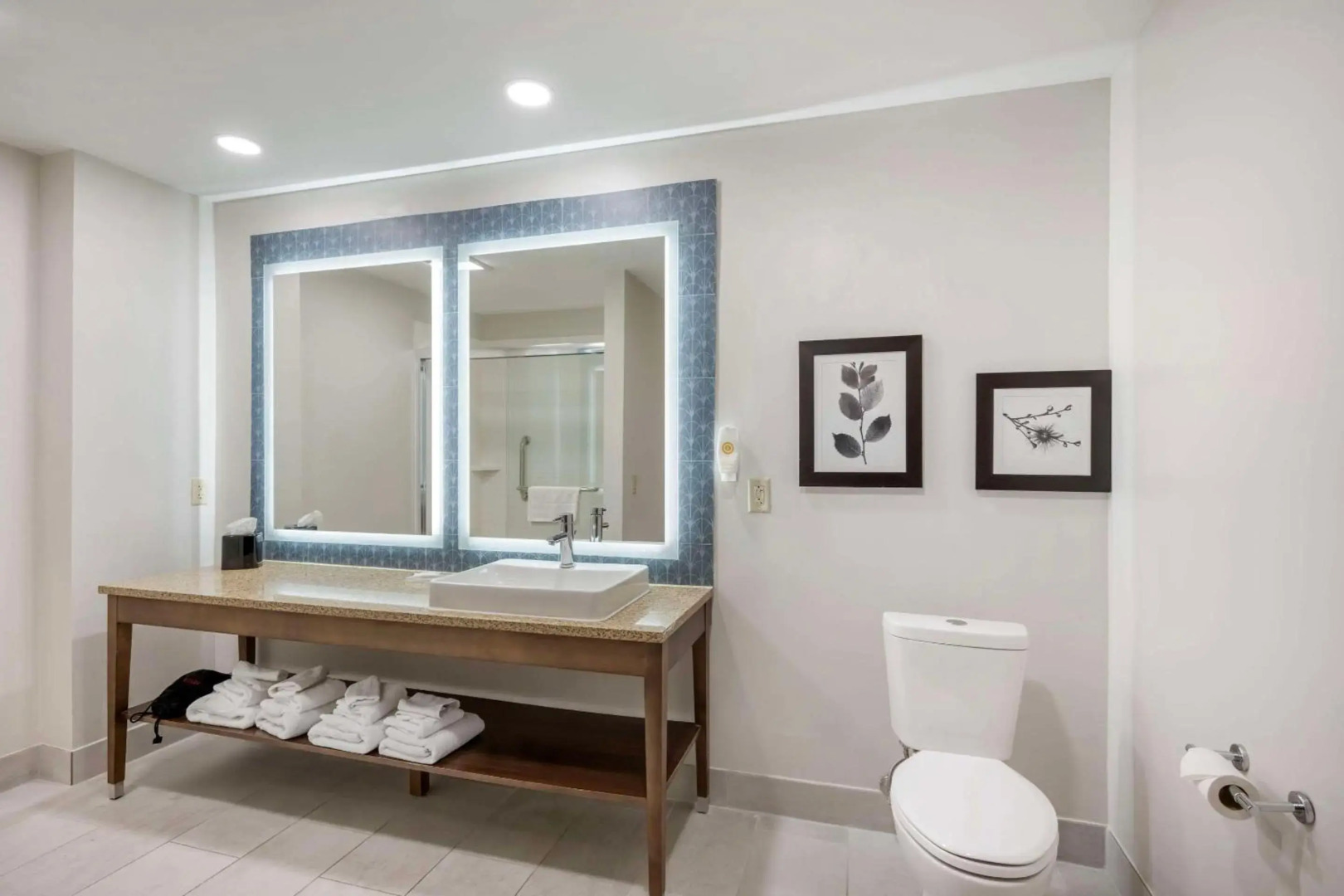 Country Inn & Suites by Radisson, Dayton South, OH