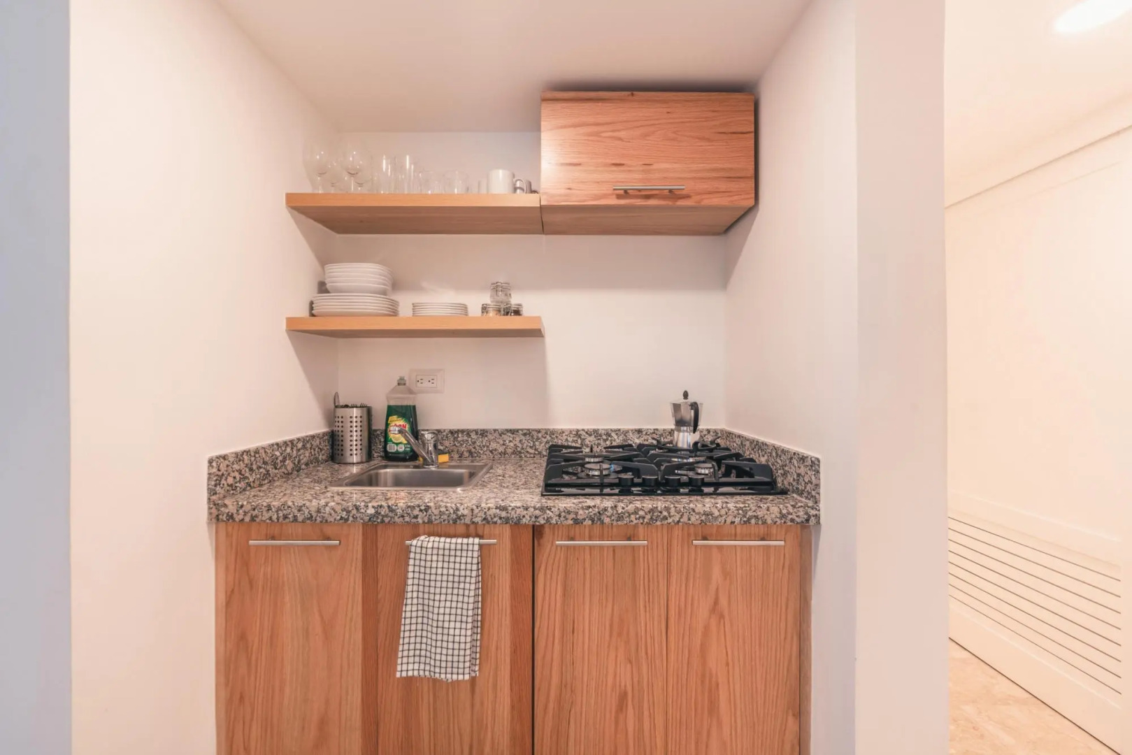 Beautiful Studio at Green One AA4