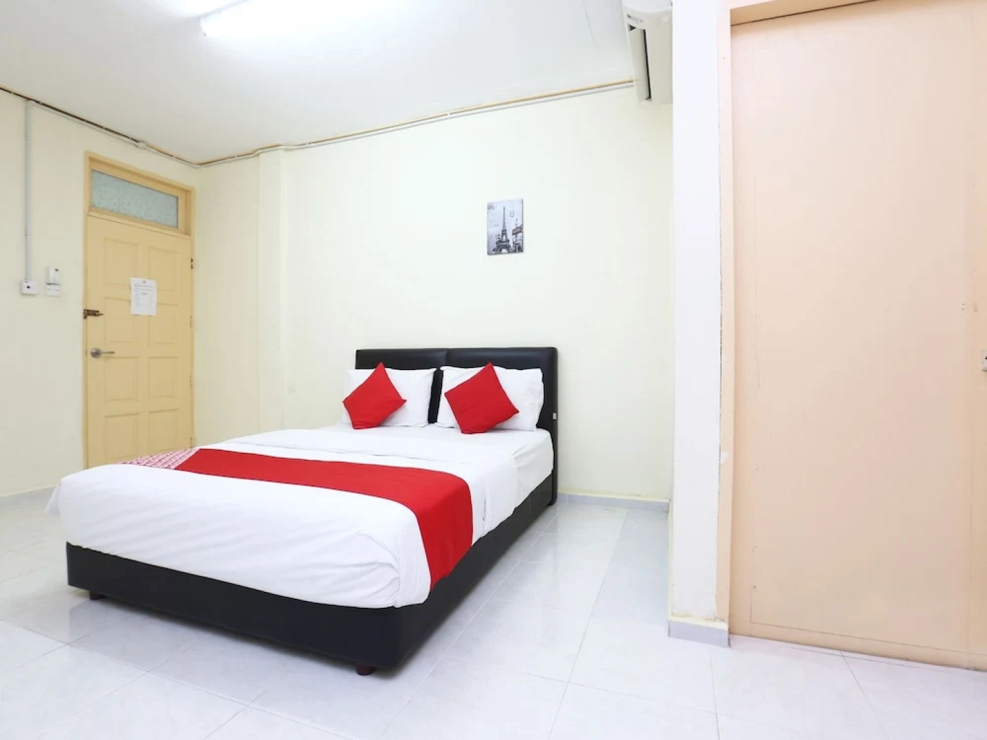 Hotel Pelangi Marang by OYO Rooms
