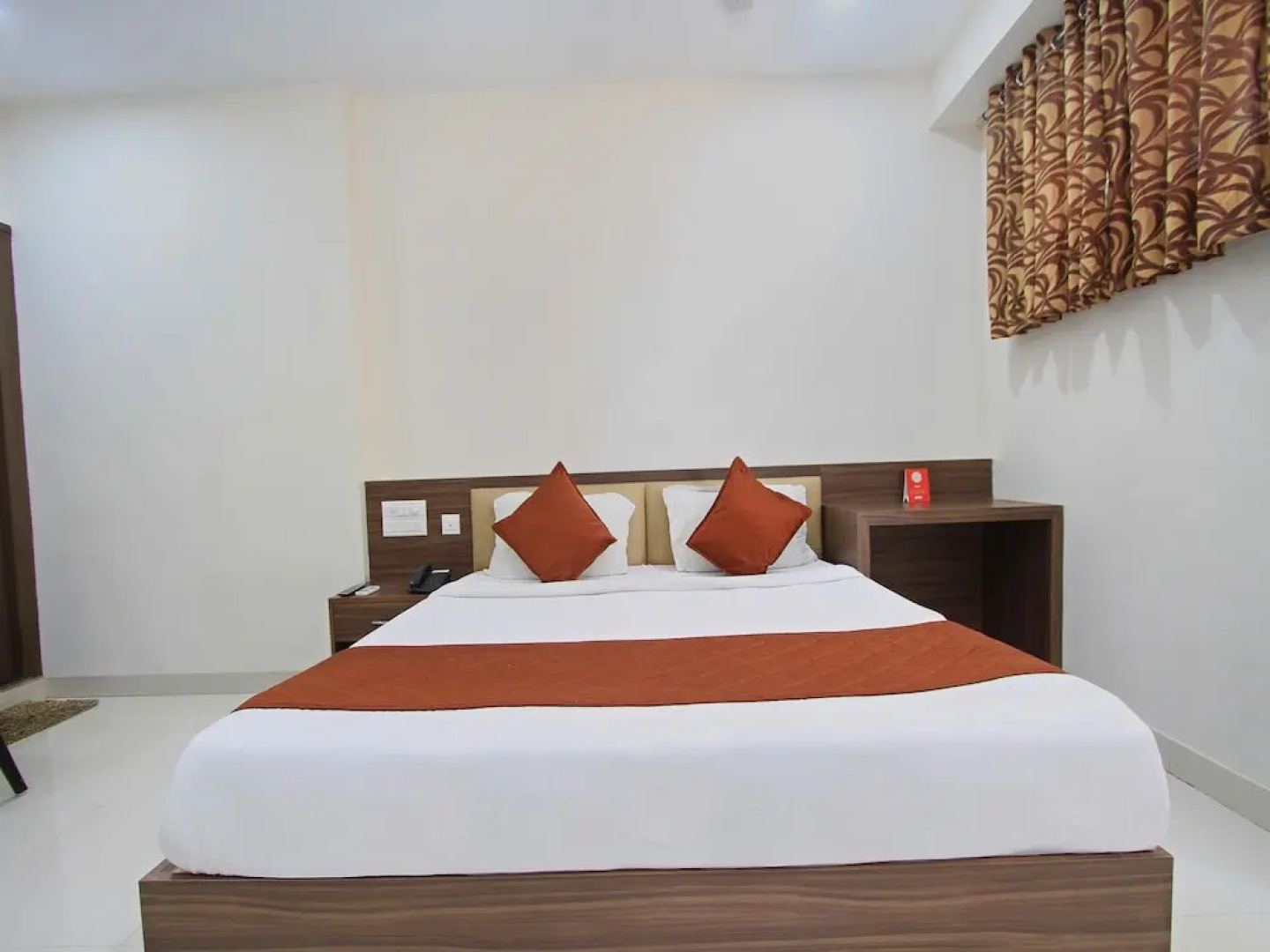 OYO 7039 Heramba Comforts