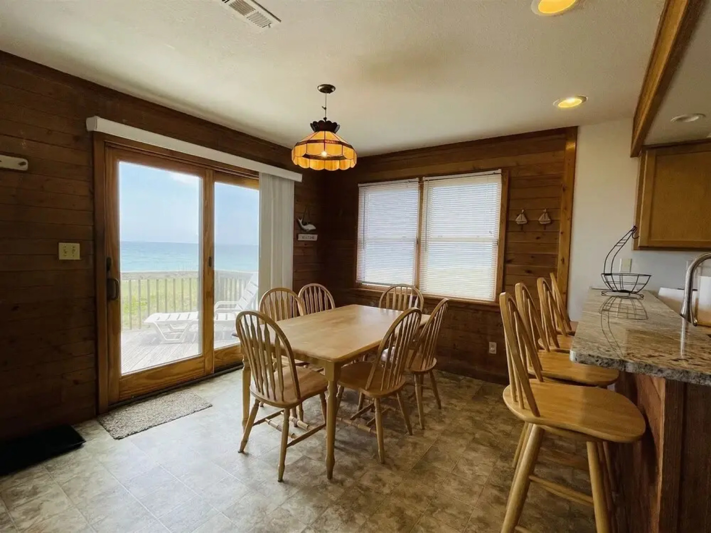 South Beach 4 Bedroom Cottage by RedAwning