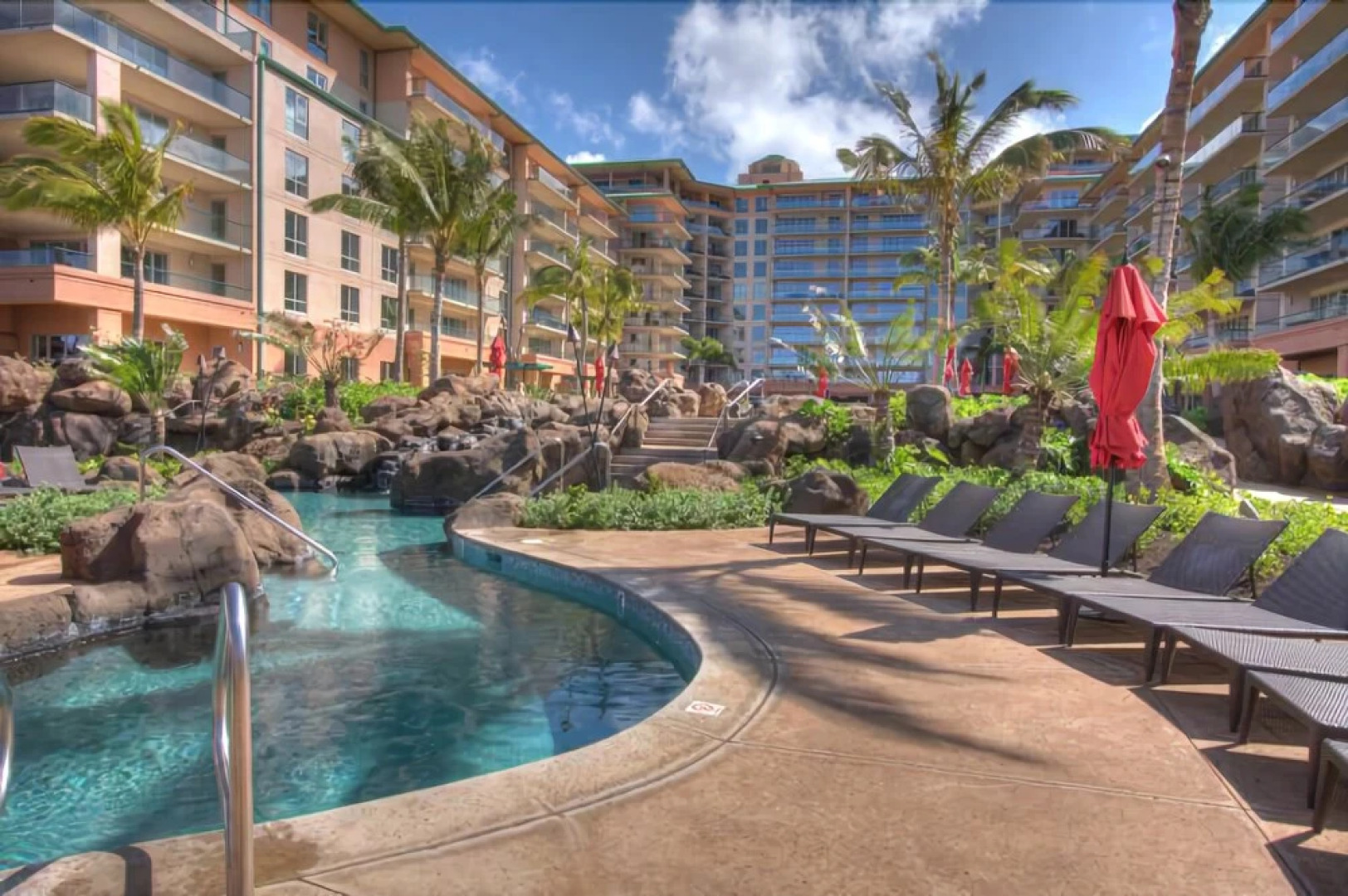 Honua Kai Hokulani 218 by RedAwning