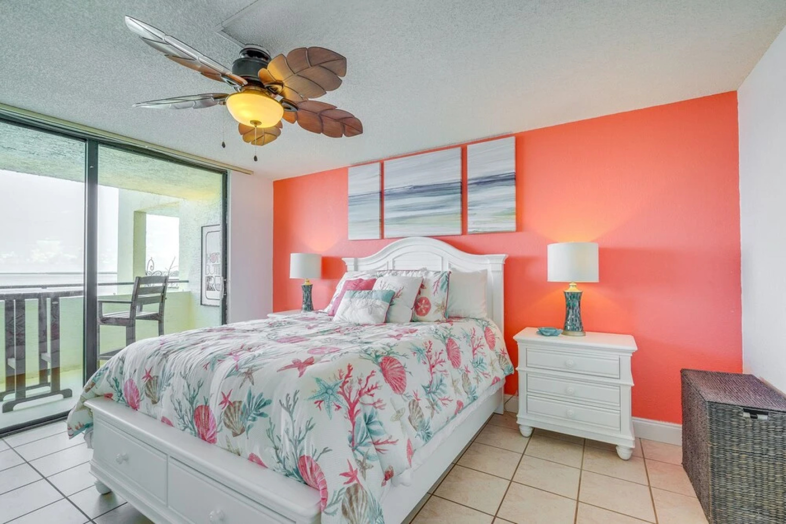 Waterfront Hudson Condo w/ Pool & Beach Access