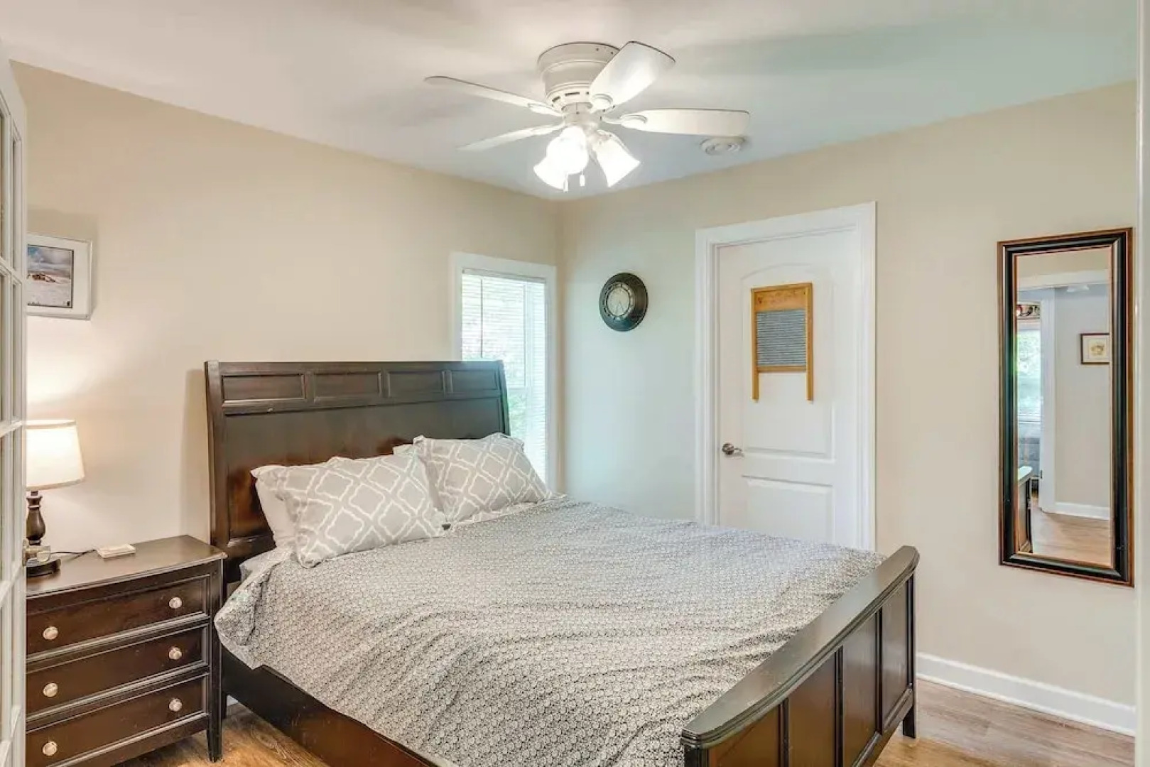 Lakeview Lodge - Stay for 6