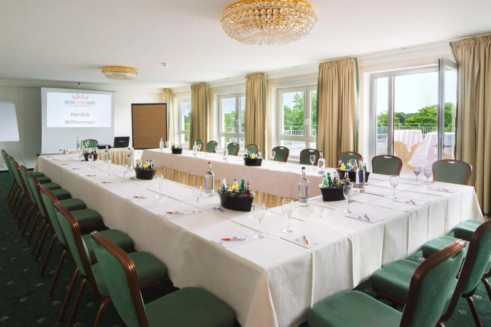 New Living Home Residenzhotel Hamburg