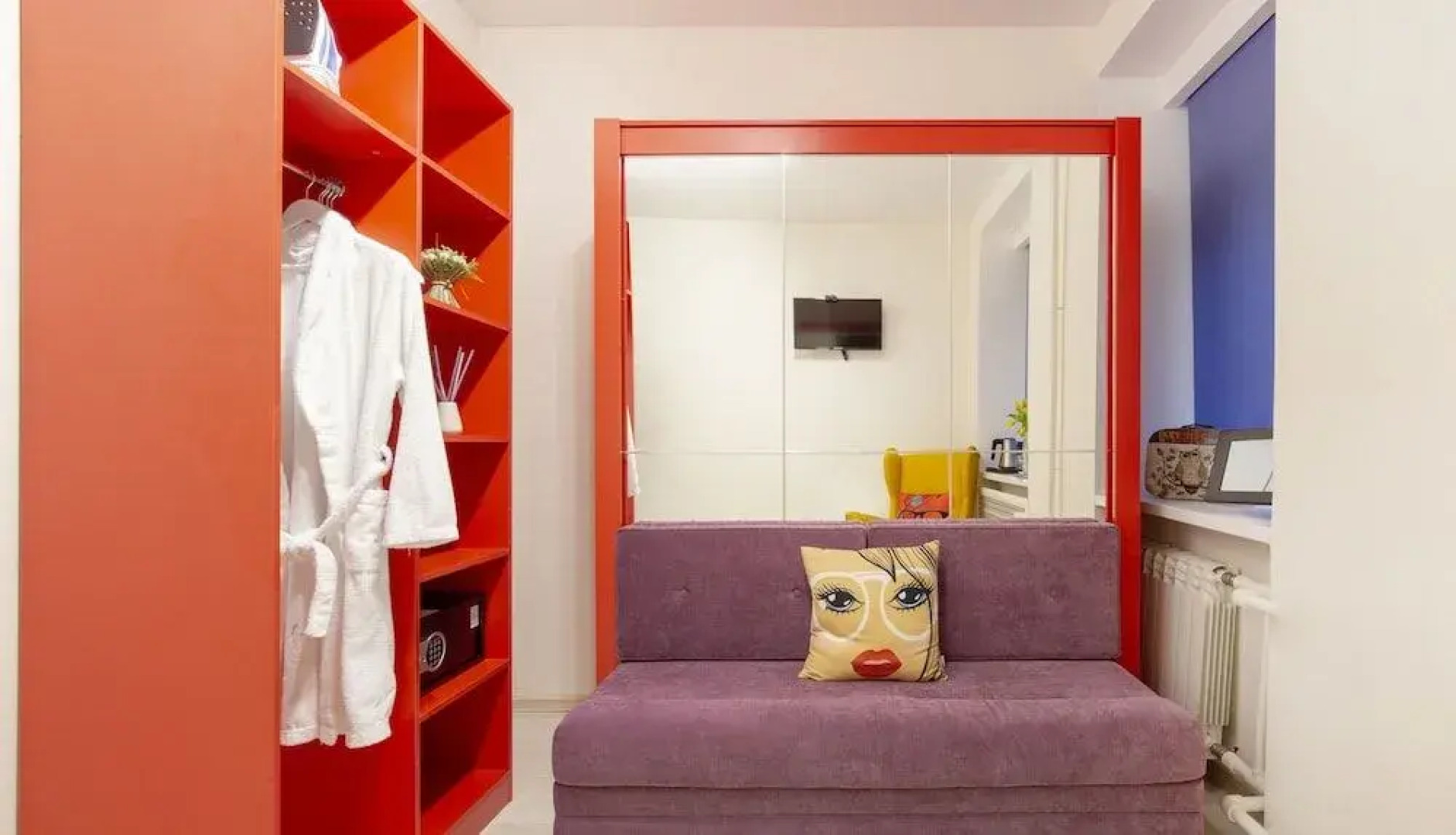 Отель Smart Welcome by Academia