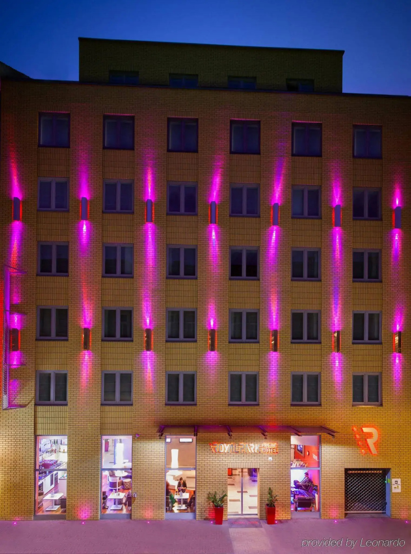 Royal Park Boutique Hotel