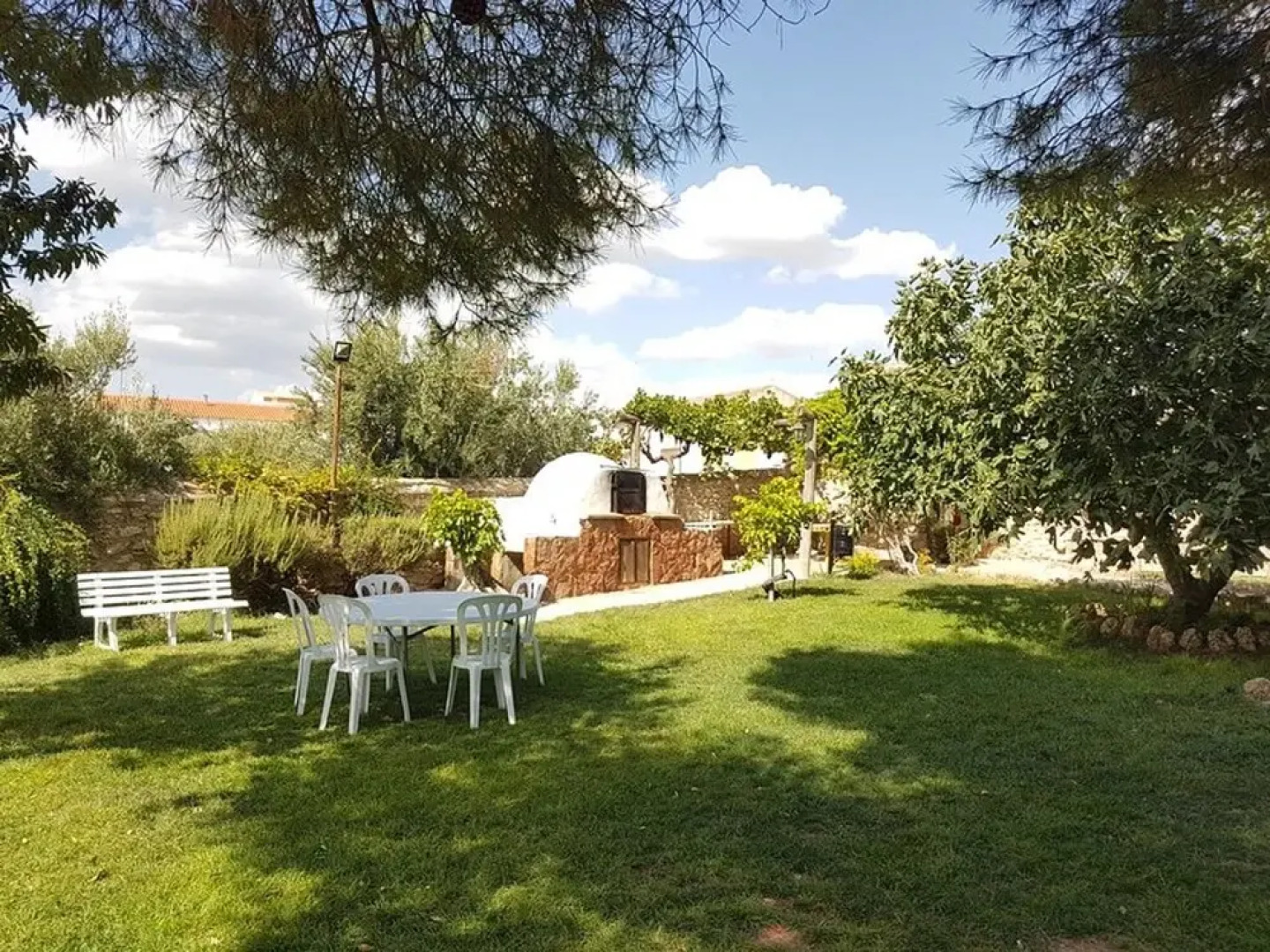 Apartment With 5 Bedrooms in Fontanar, With Wonderful Mountain View, Private Pool and Enclosed Garden - 200 km From the Slopes