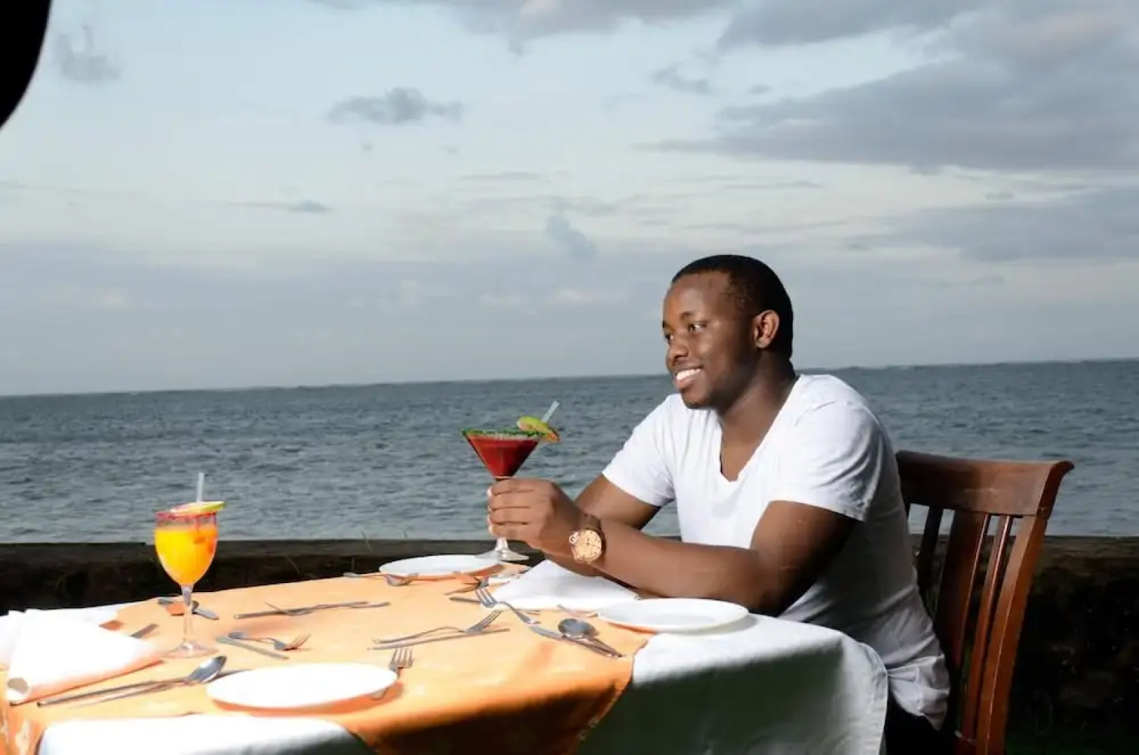 Jumuia Beach Resort Kanamai