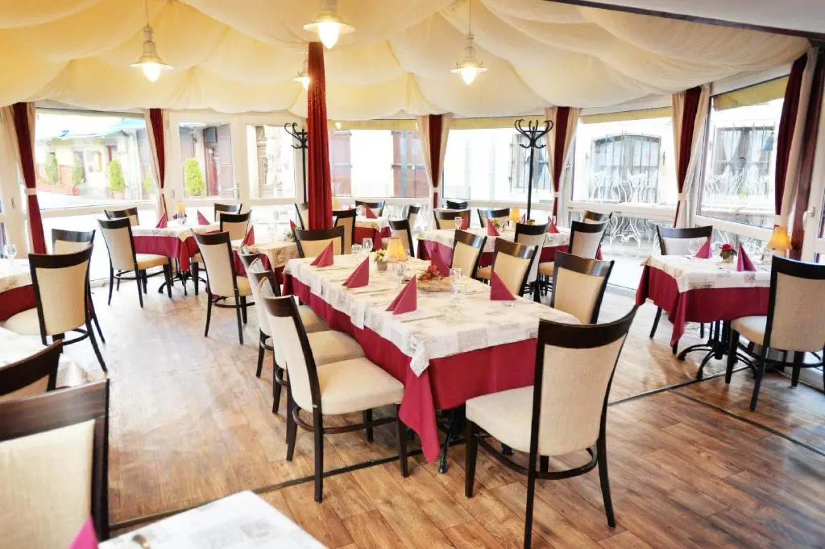 Hotel Senator-Ház Eger