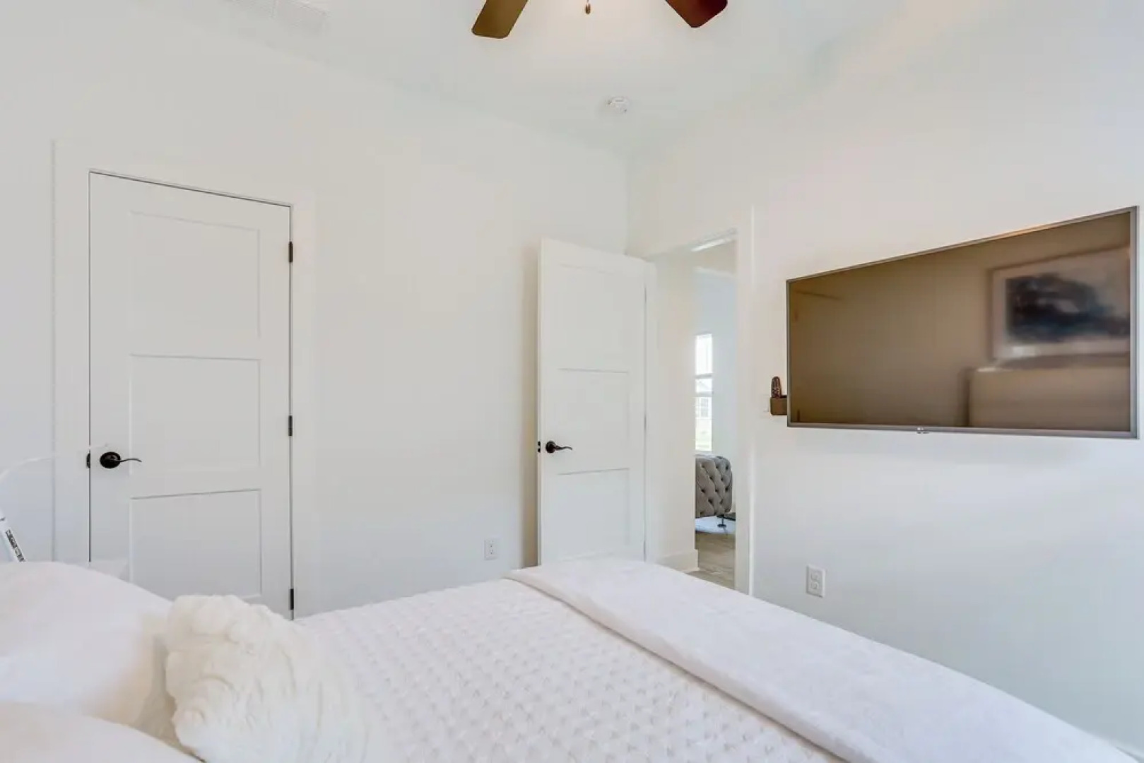 Indiana Vacation Rental Near Downtown Louisville!