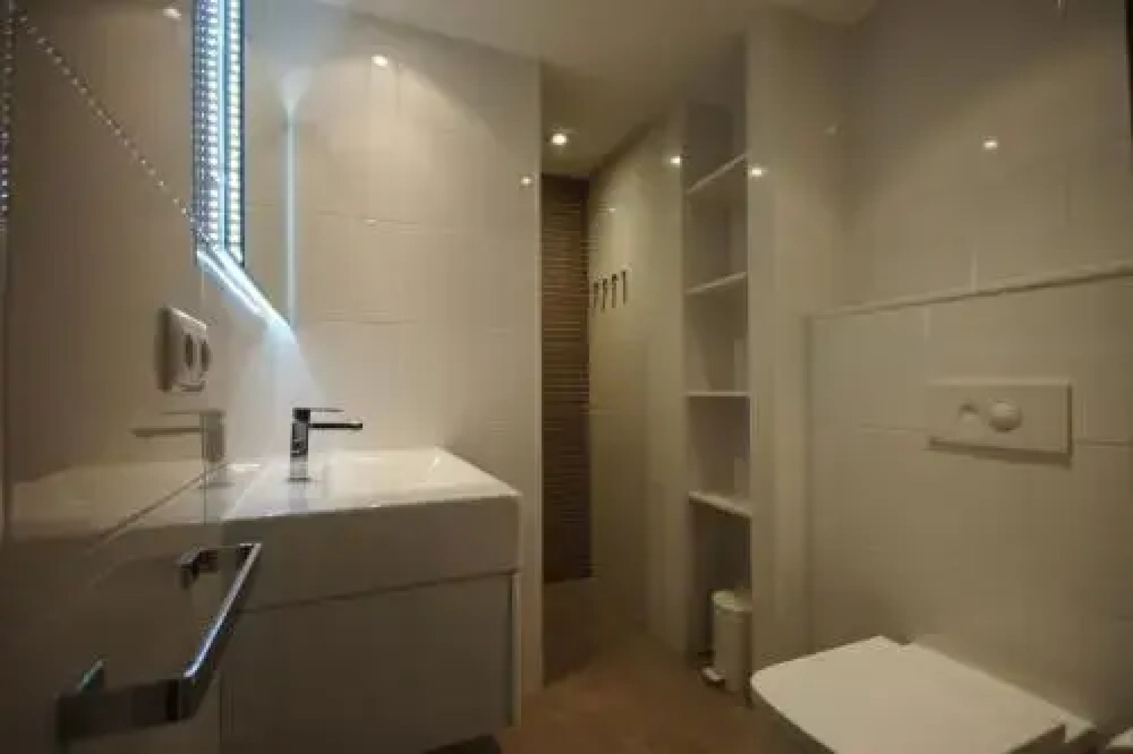 Apartment Lets Holidays Tossa de Mar Beach