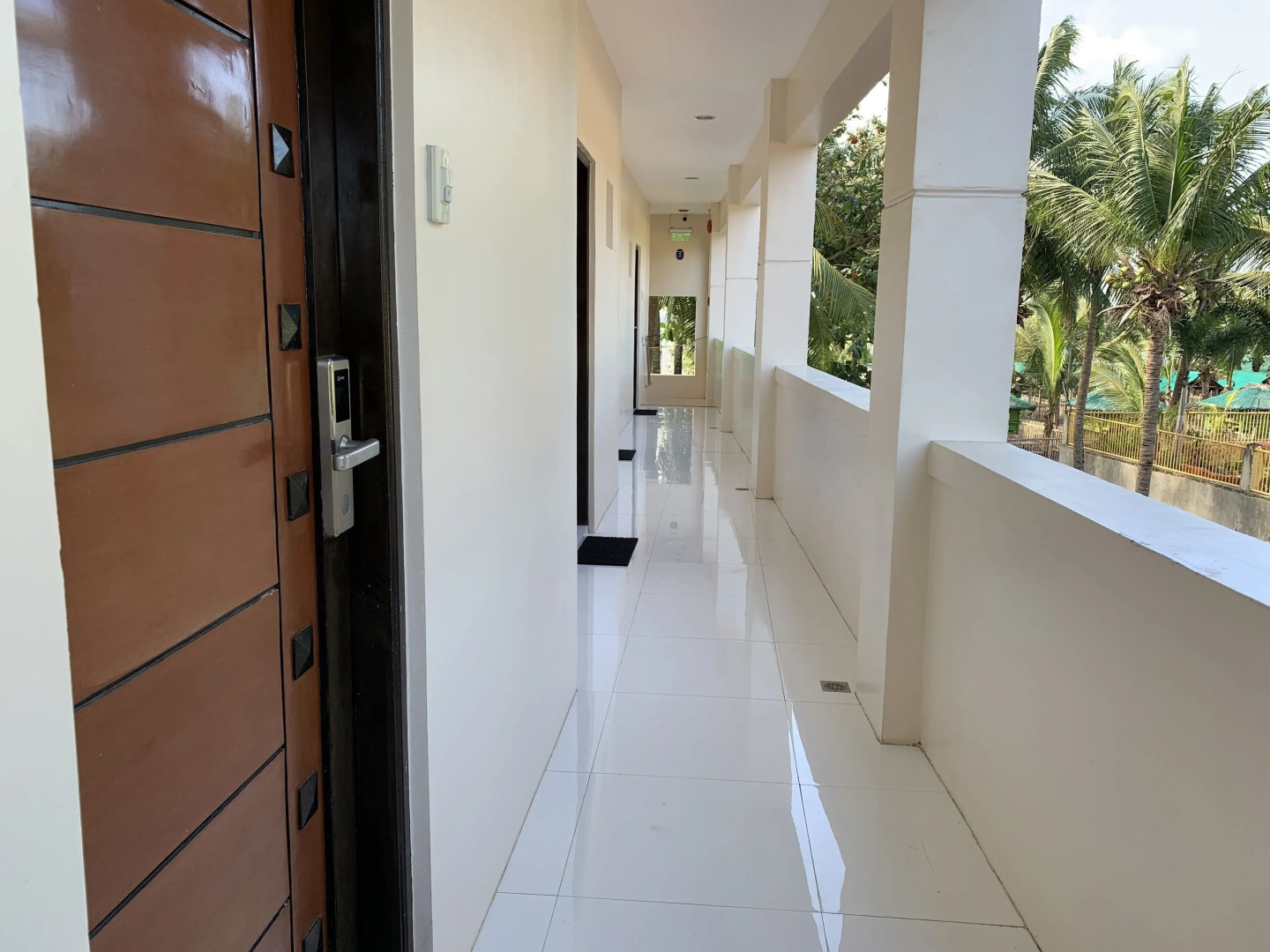 Villa MJ Maristela Beach Resort