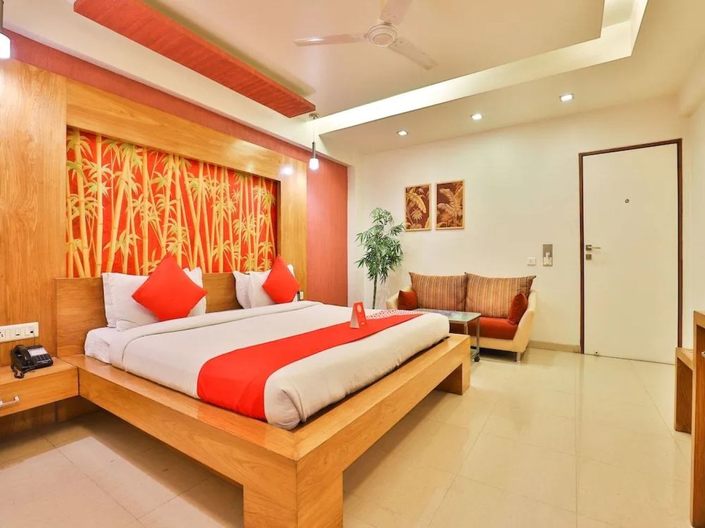 OYO 13372 Hotel Laksh Residency