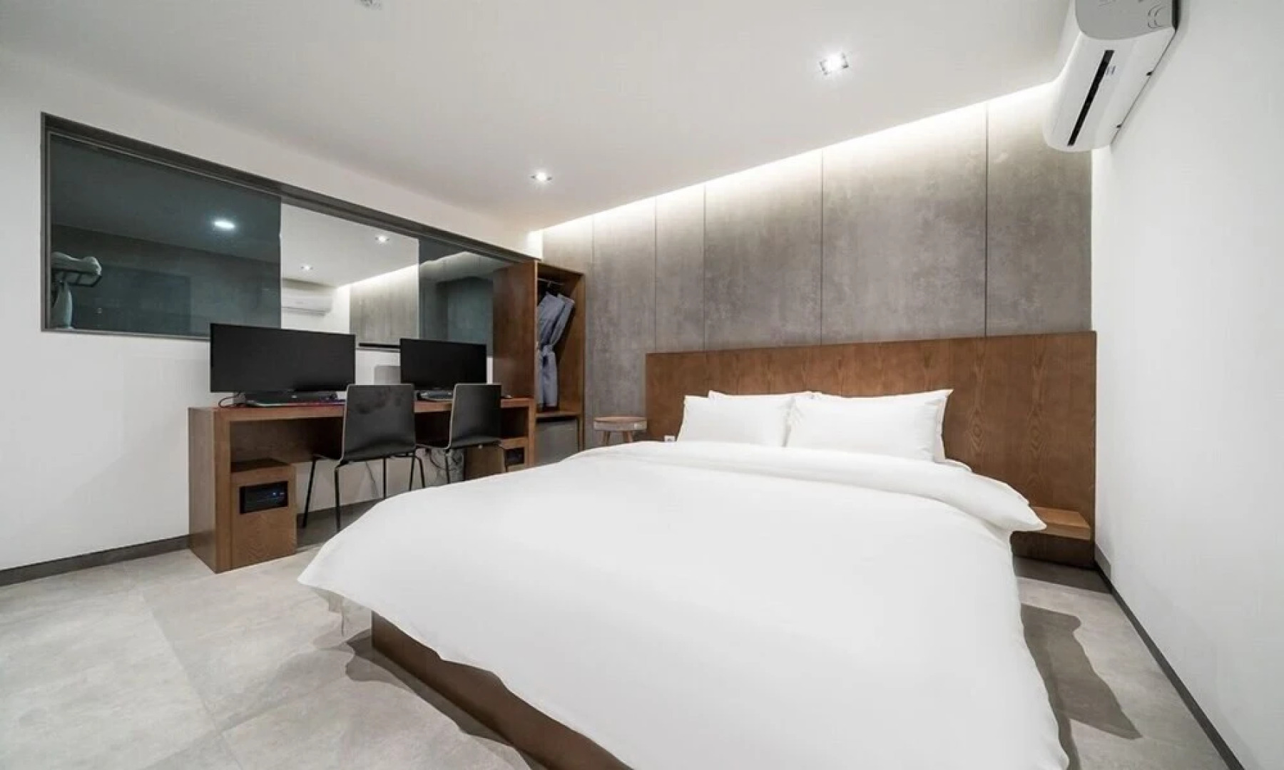 Hotel Seven Step Bupyeong