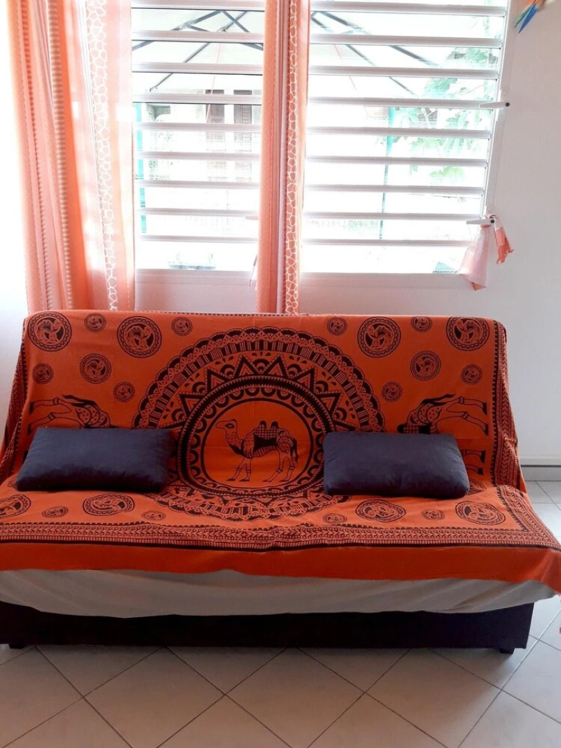 House with One Bedroom in Petit-Bourg, with Wonderful City View, Furnished Terrace And Wifi - 27 Km From the Beach