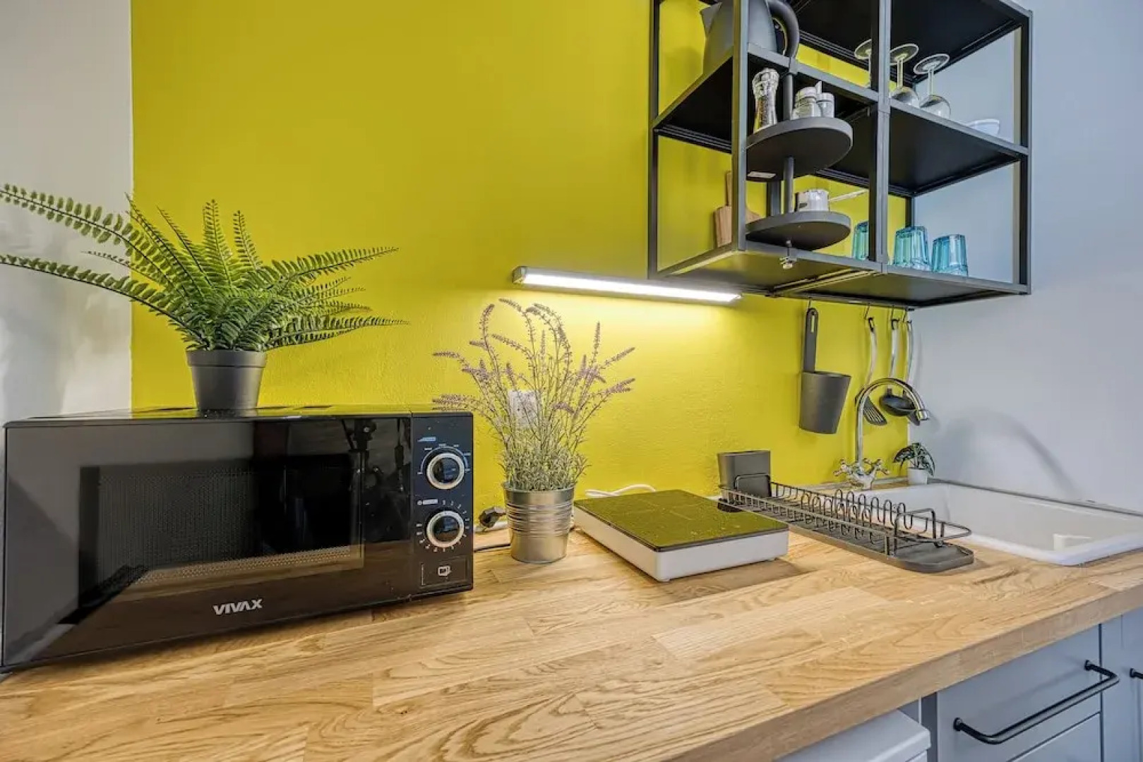 Blue Studio Apartment