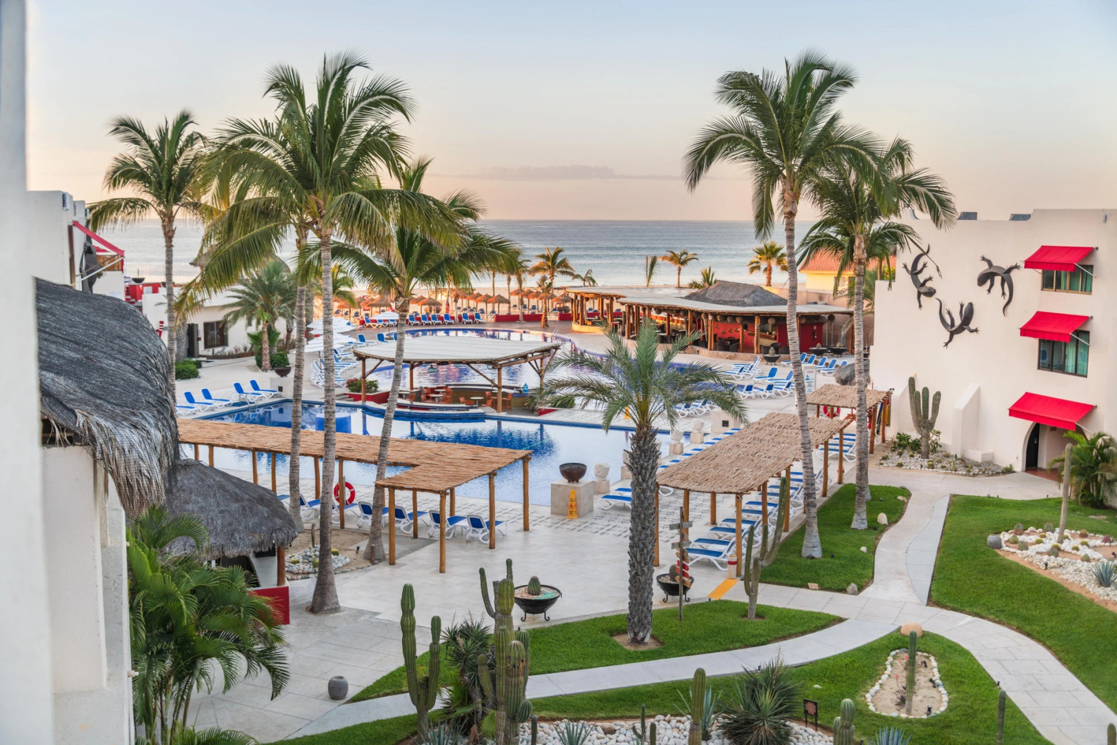 Grand Decameron Los Cabos, A Trademark All Inclusive Resort