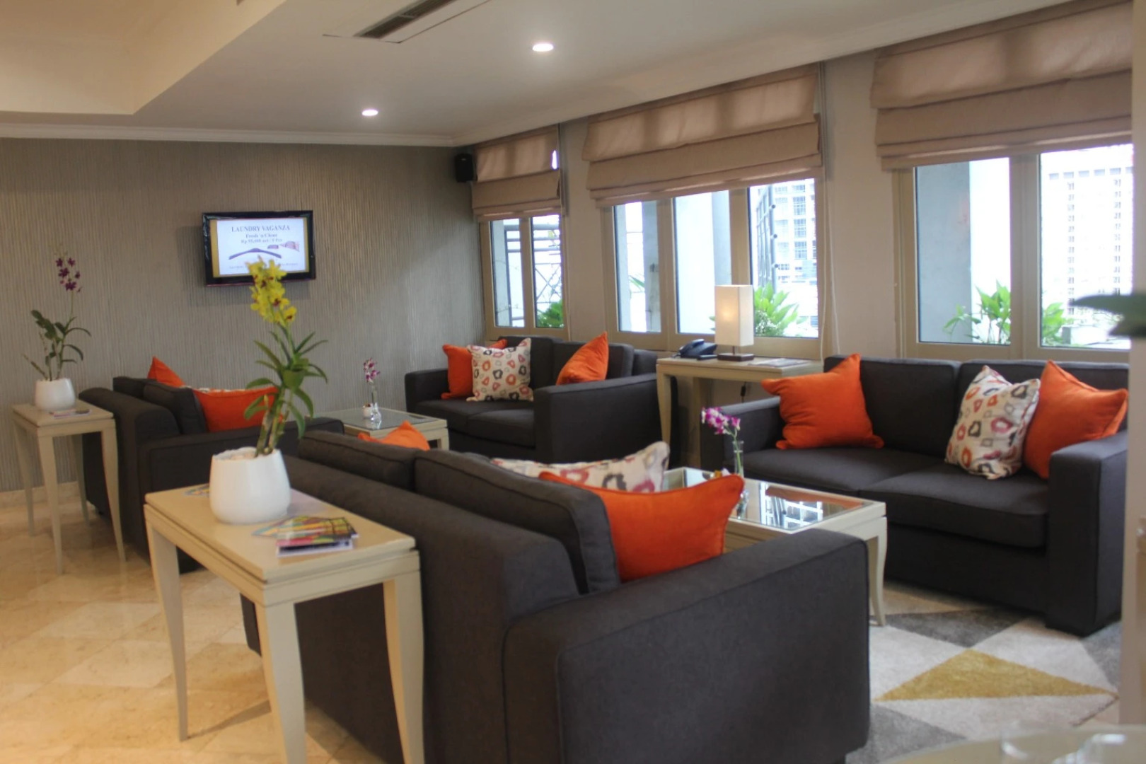 Grand Tropic Suites Hotel