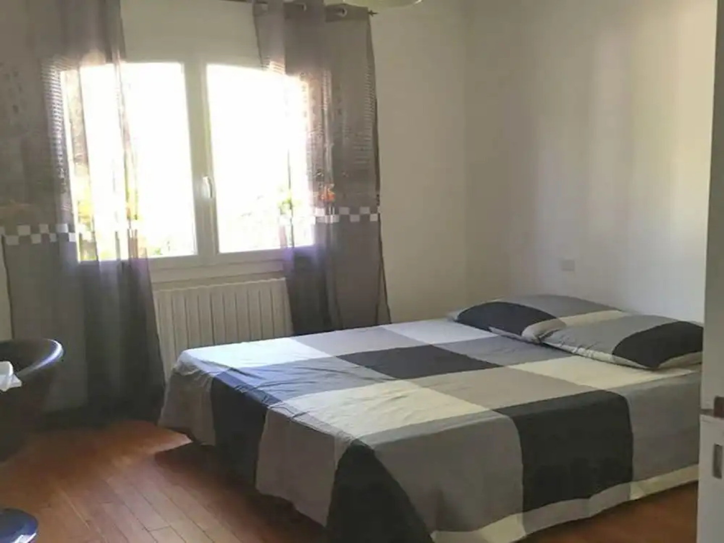 Detached Villa With Private Pool and air Conditioning, 10 km From the Mediterranean