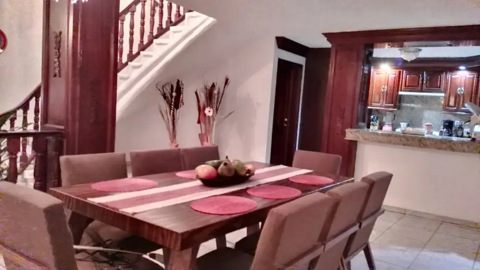 Lia Ajijic - Lakeside B&B