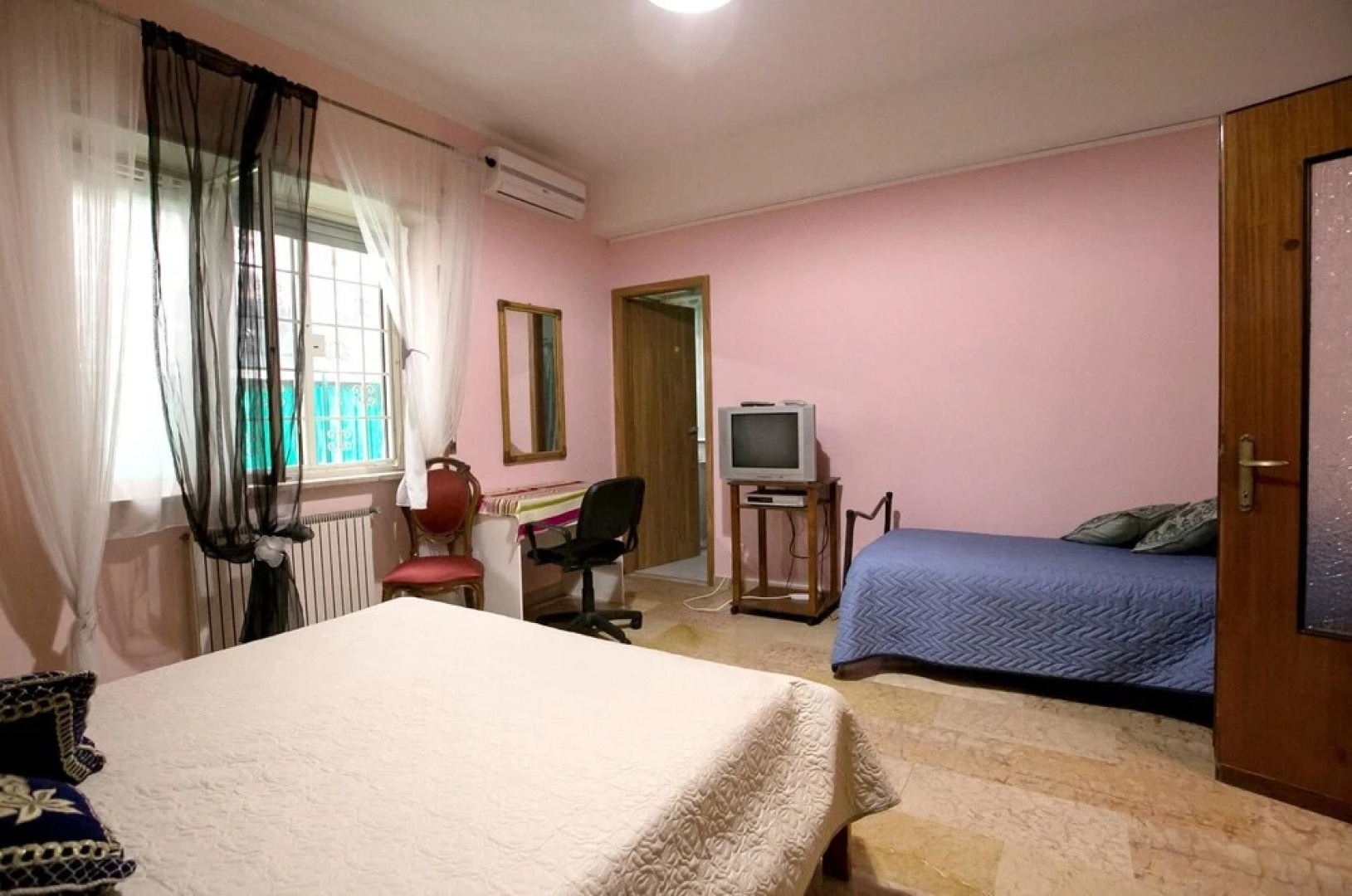 Apartment With 2 Bedrooms in Ciampino, With Balcony and Wifi - 25 km F