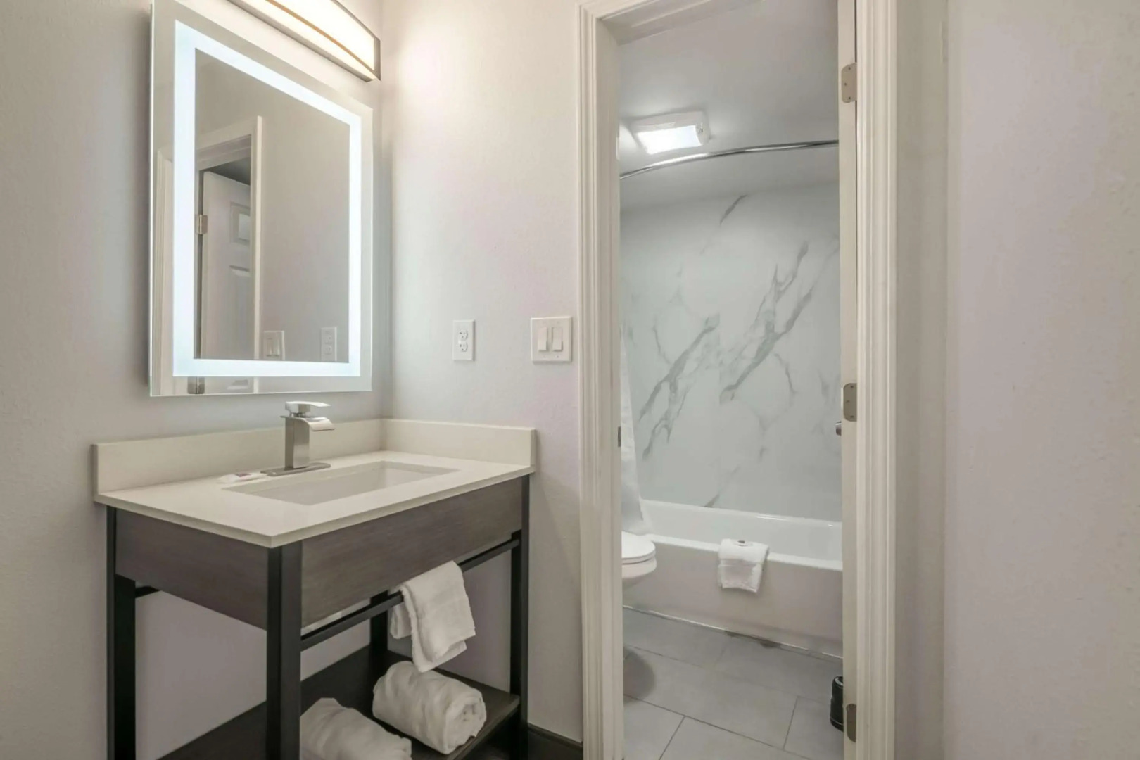 Motel 6 Commerce, GA