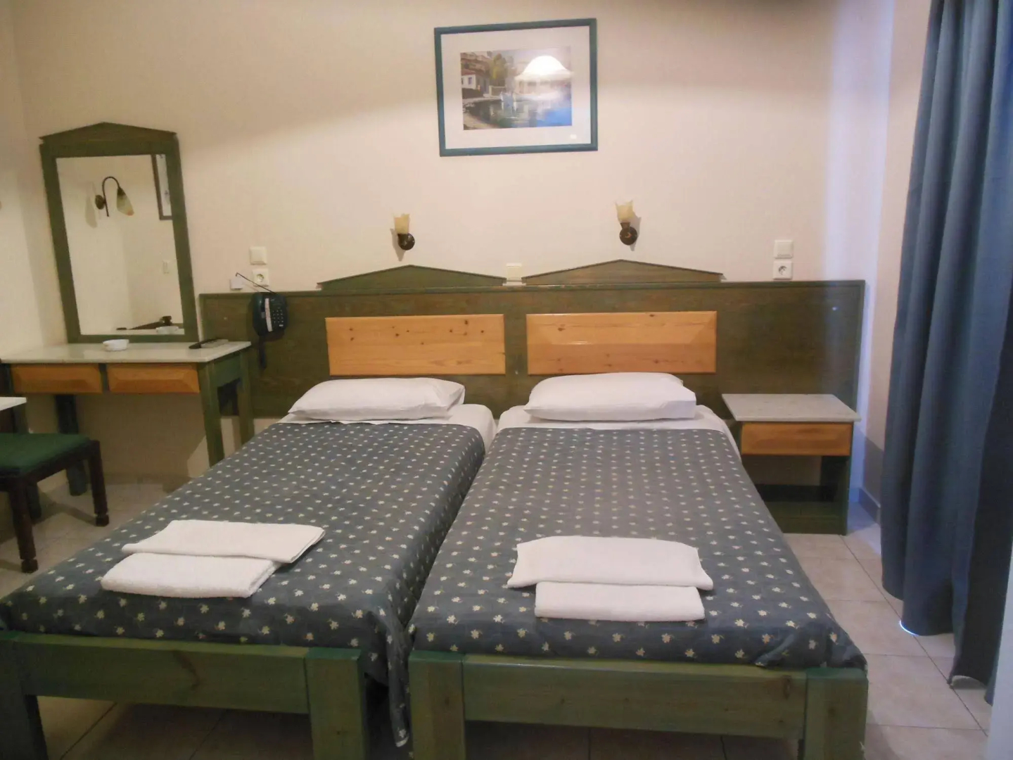 Theano Hotel