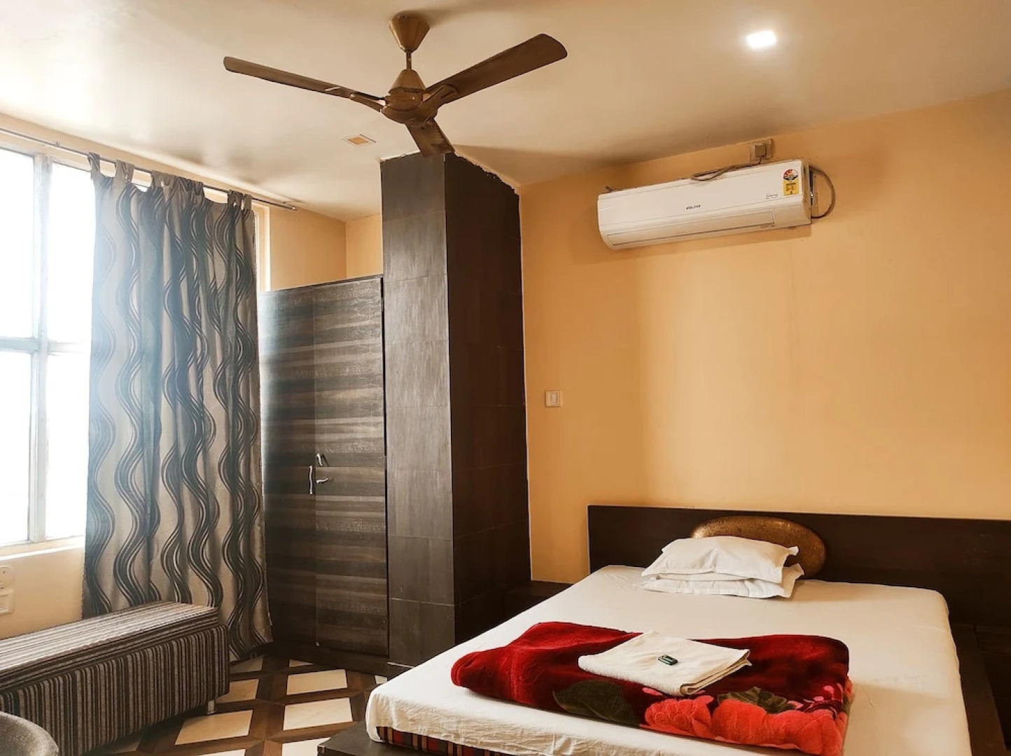 Hotel Bhagwani Palace by OYO Rooms