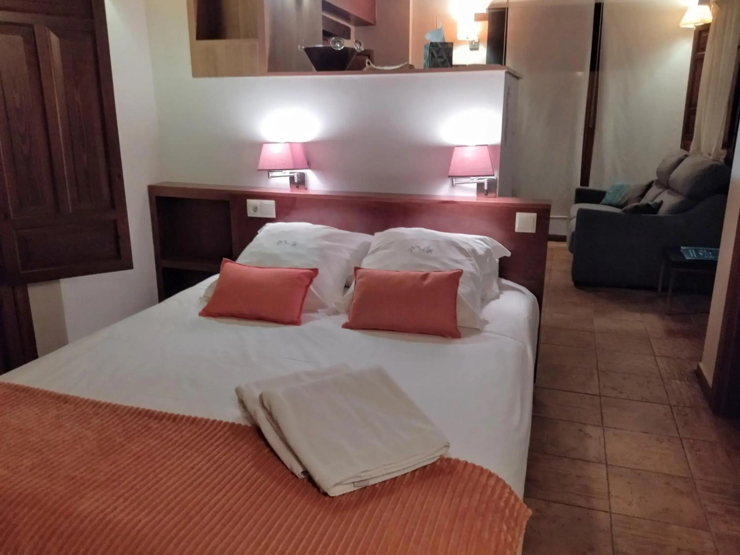 Apartamentos Turísticos Alhambra