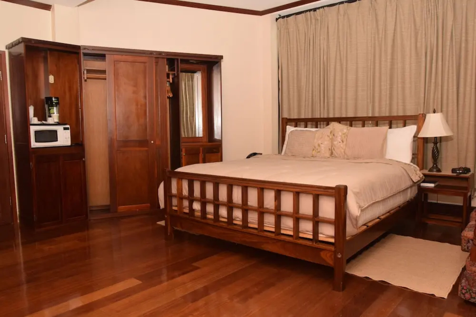 Brandsville Suites
